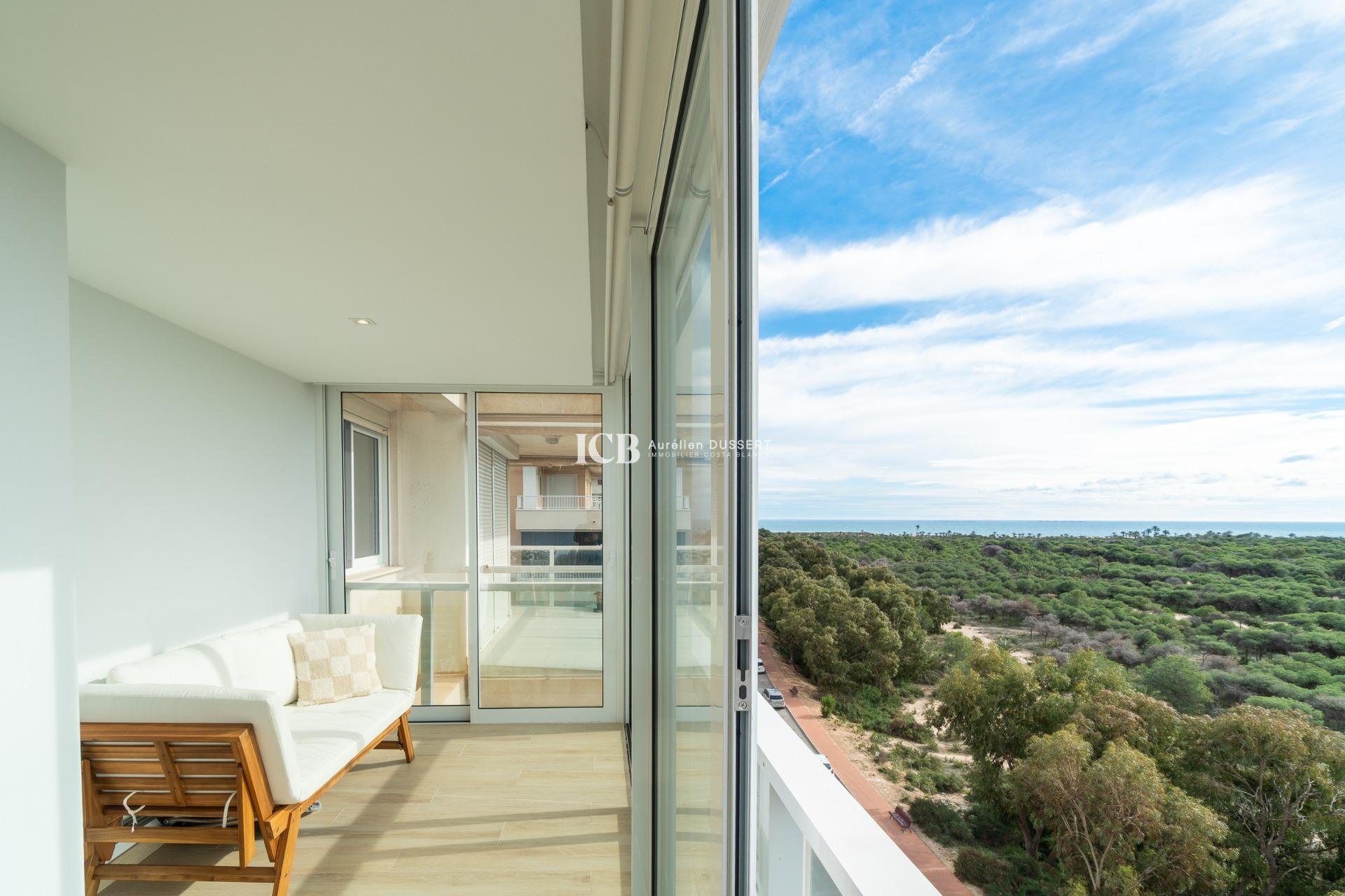 Resale - Apartment / flat -
Guardamar del Segura - Puerto Deportivo