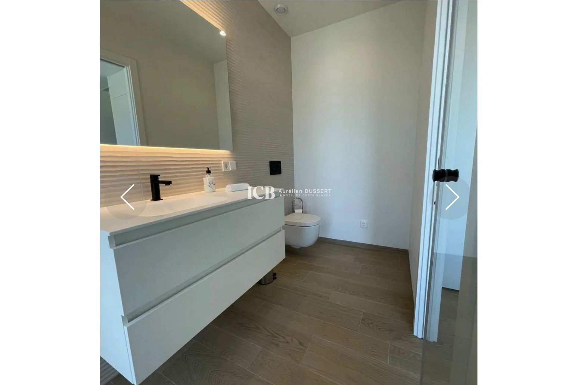 Resale - Apartment / flat -
Las Colinas Golf - Las Colinas Golf and Country Club