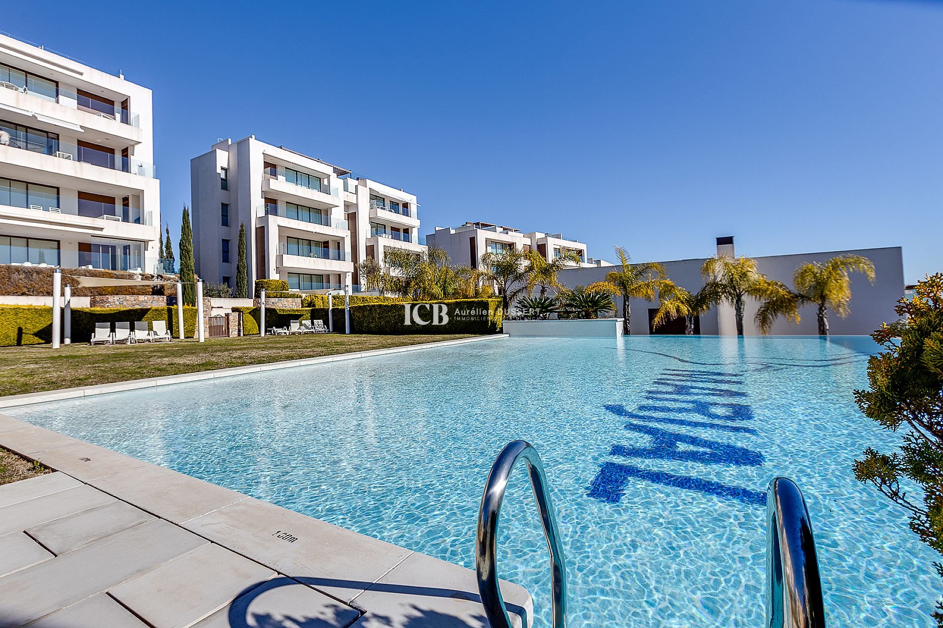 Resale - Apartment / flat -
Las Colinas Golf - Las Colinas Golf and Country Club