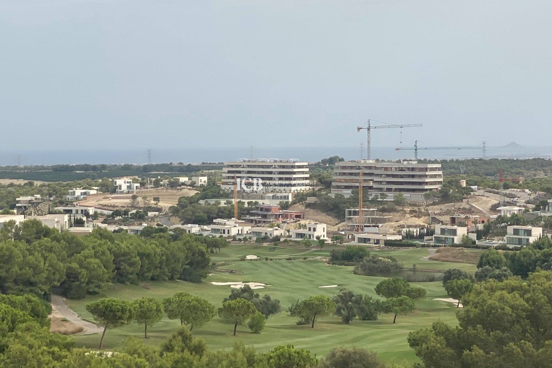 Resale - Apartment / flat -
Las Colinas Golf - Las Colinas