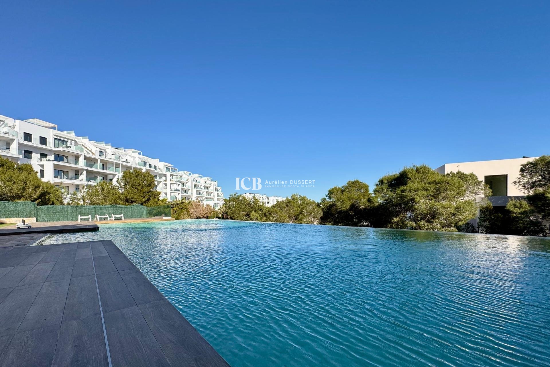 Resale - Apartment / flat -
Las Colinas Golf