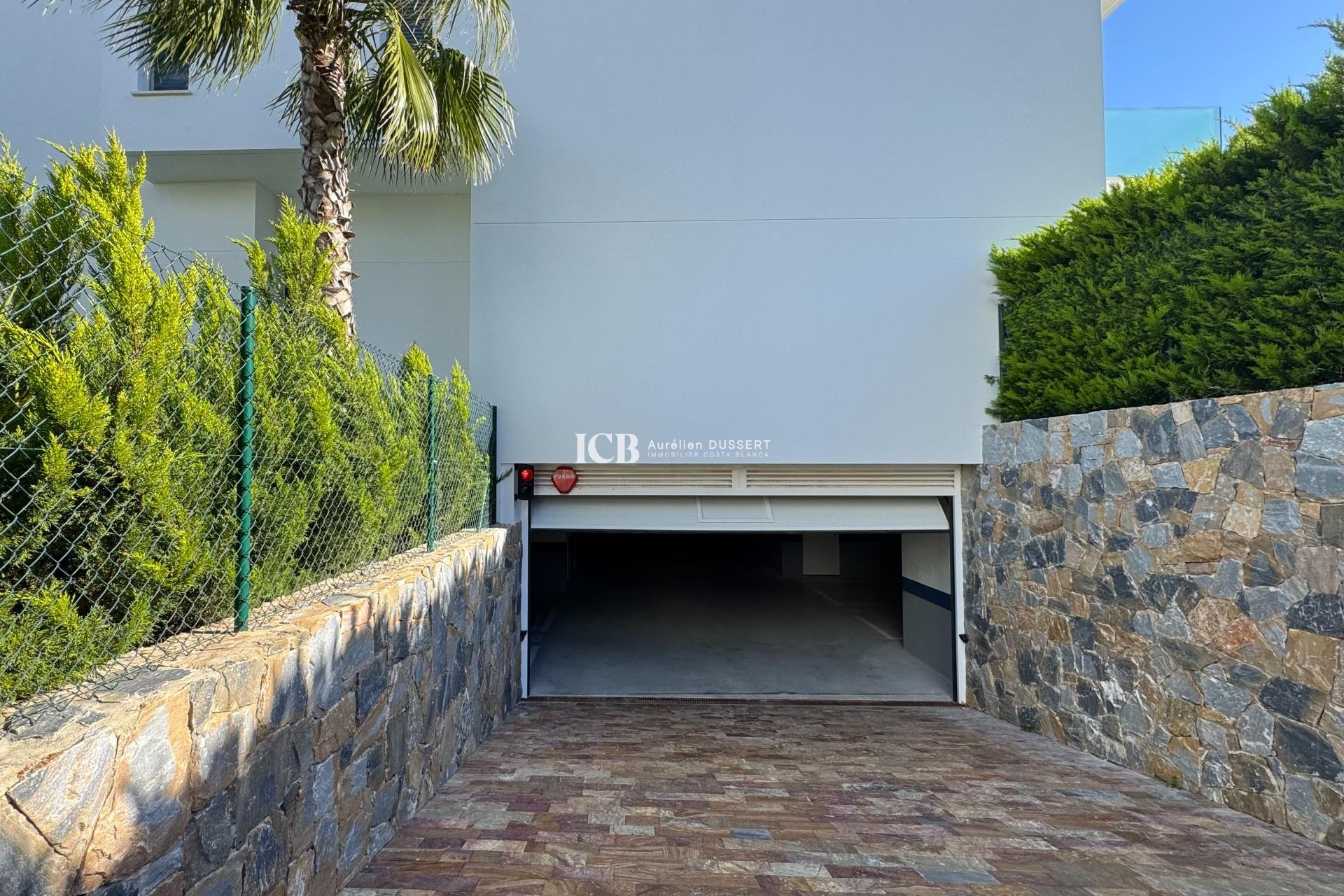 Resale - Apartment / flat -
Las Colinas Golf