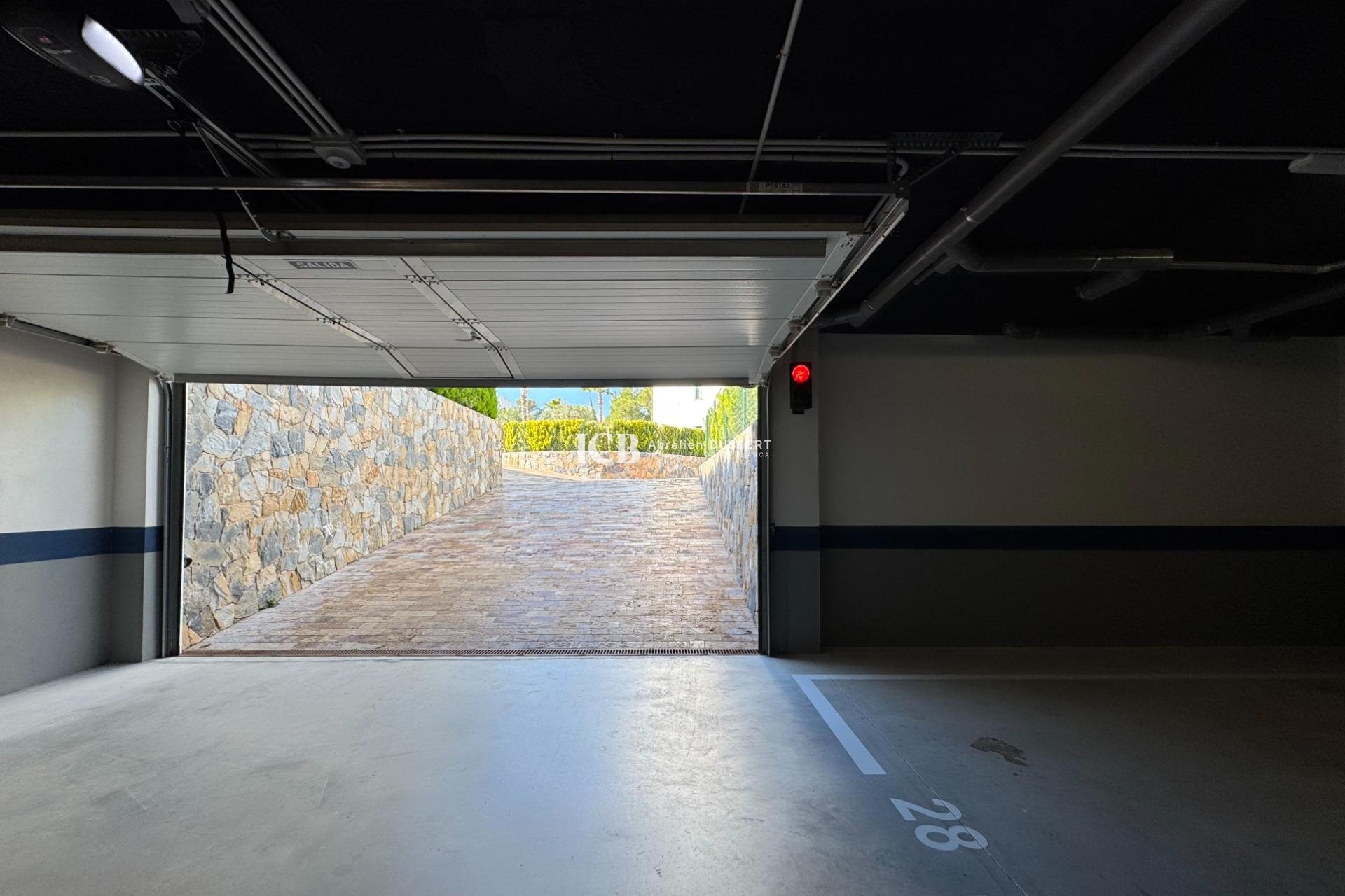 Resale - Apartment / flat -
Las Colinas Golf