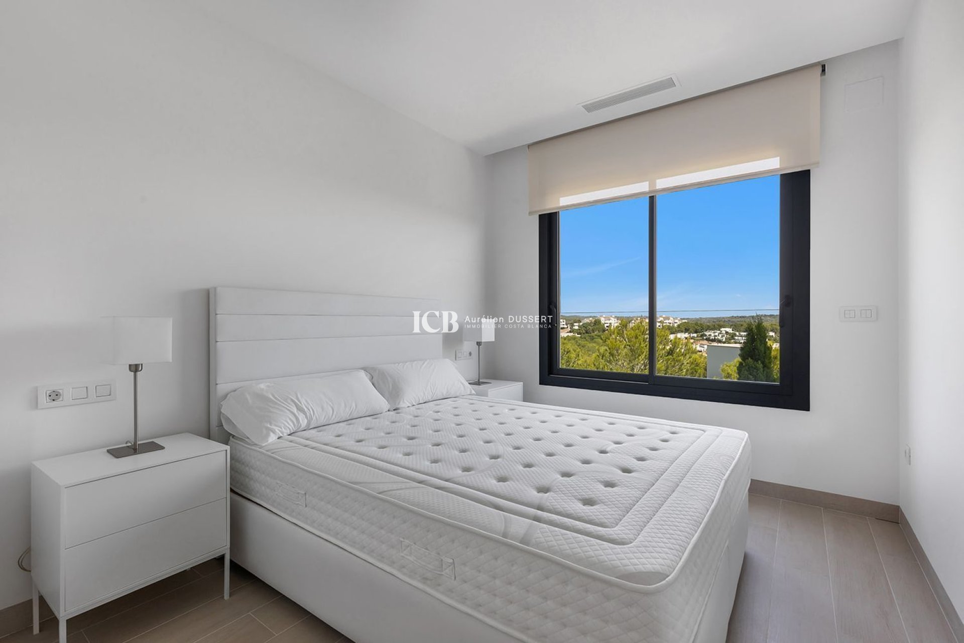 Resale - Apartment / flat -
Las Colinas Golf