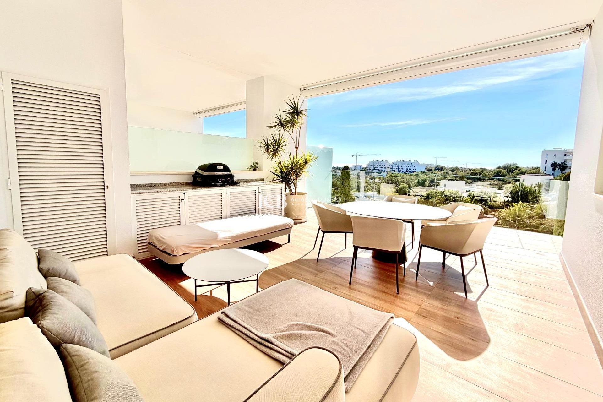 Resale - Apartment / flat -
Las Colinas Golf