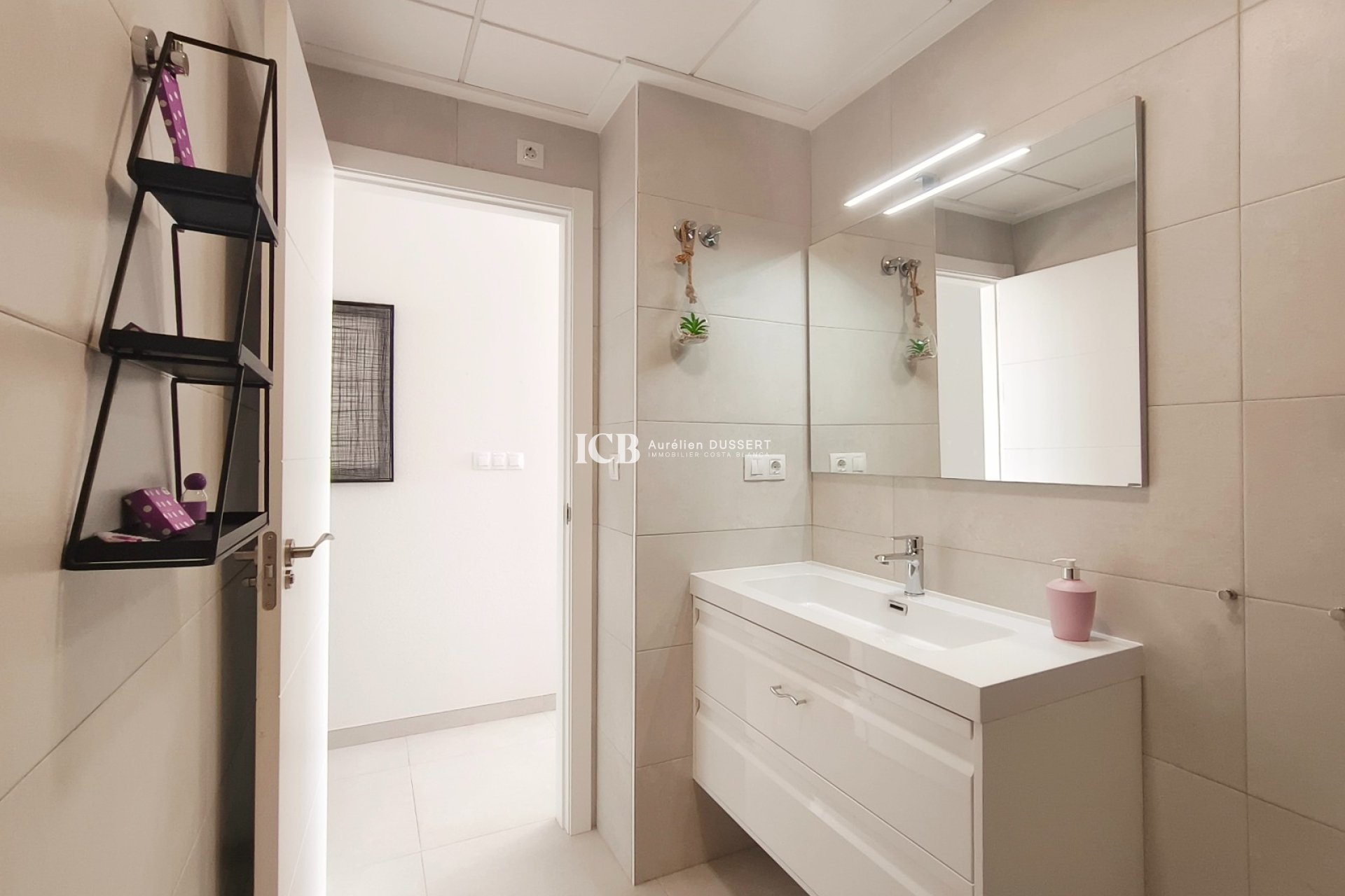 Resale - Apartment / flat -
Los Altos - Torrevieja