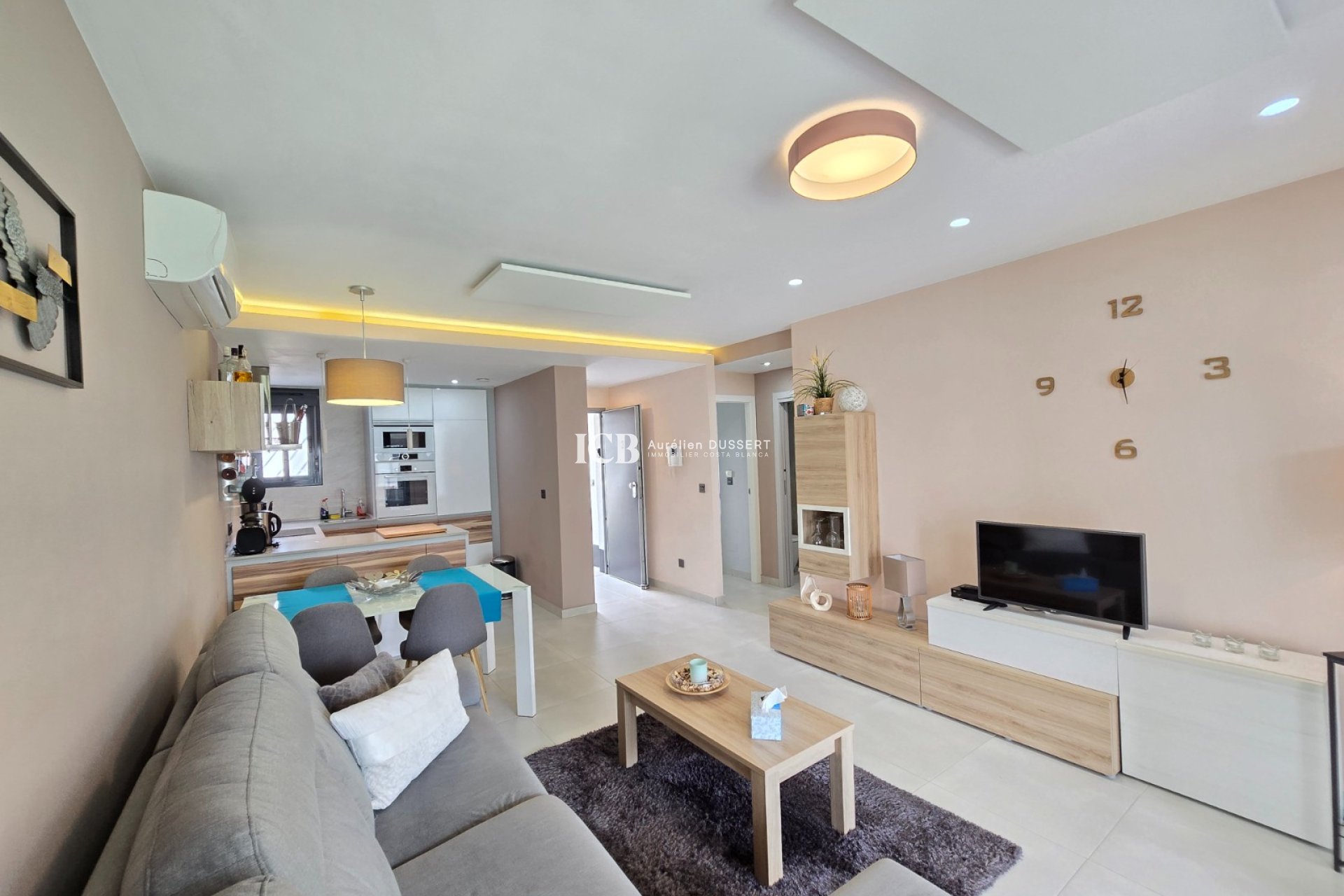 Resale - Apartment / flat -
Los Altos - Torrevieja