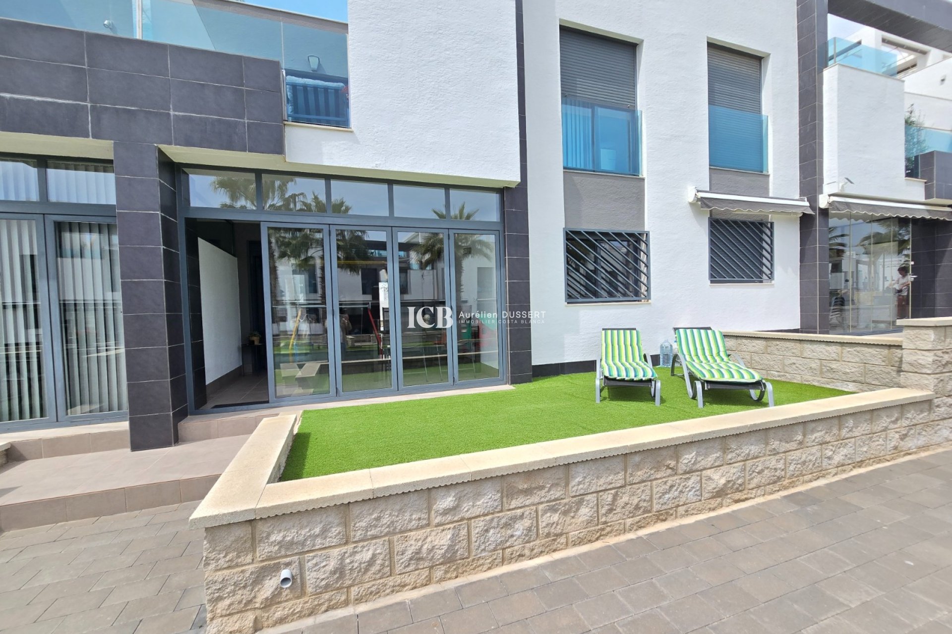 Resale - Apartment / flat -
Los Altos - Torrevieja