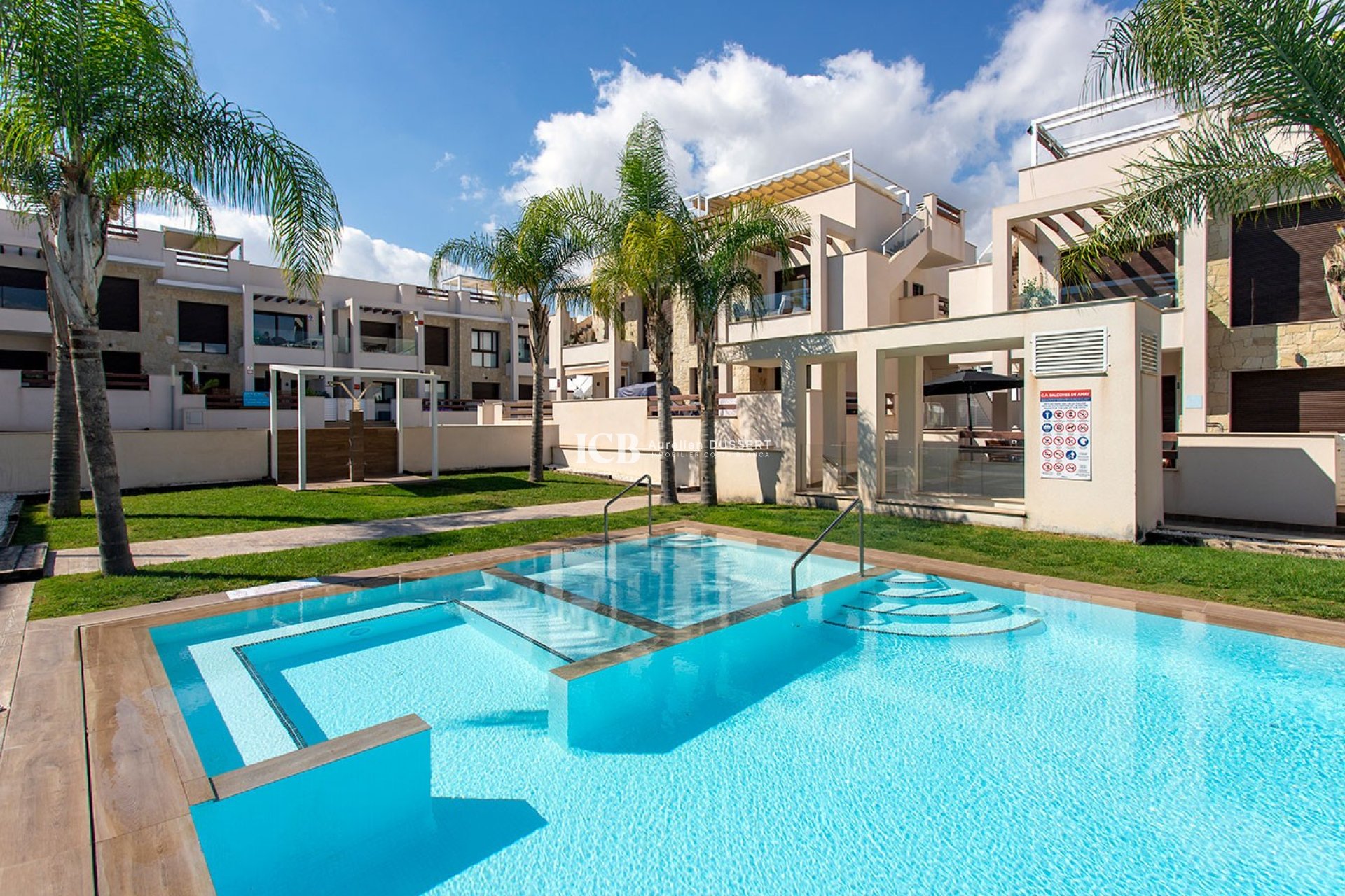 Resale - Apartment / flat -
Los Balcones - Torrevieja