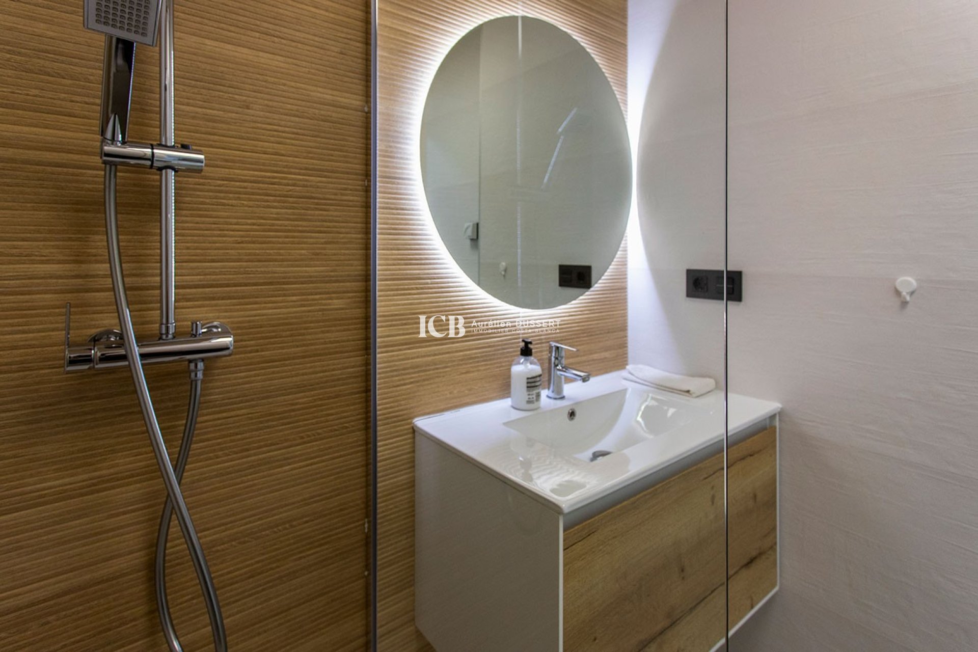 Resale - Apartment / flat -
Los Balcones - Torrevieja