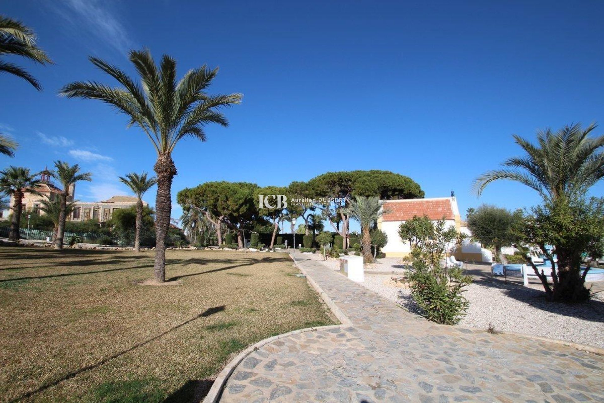 Resale - Apartment / flat -
Los Balcones - Torrevieja