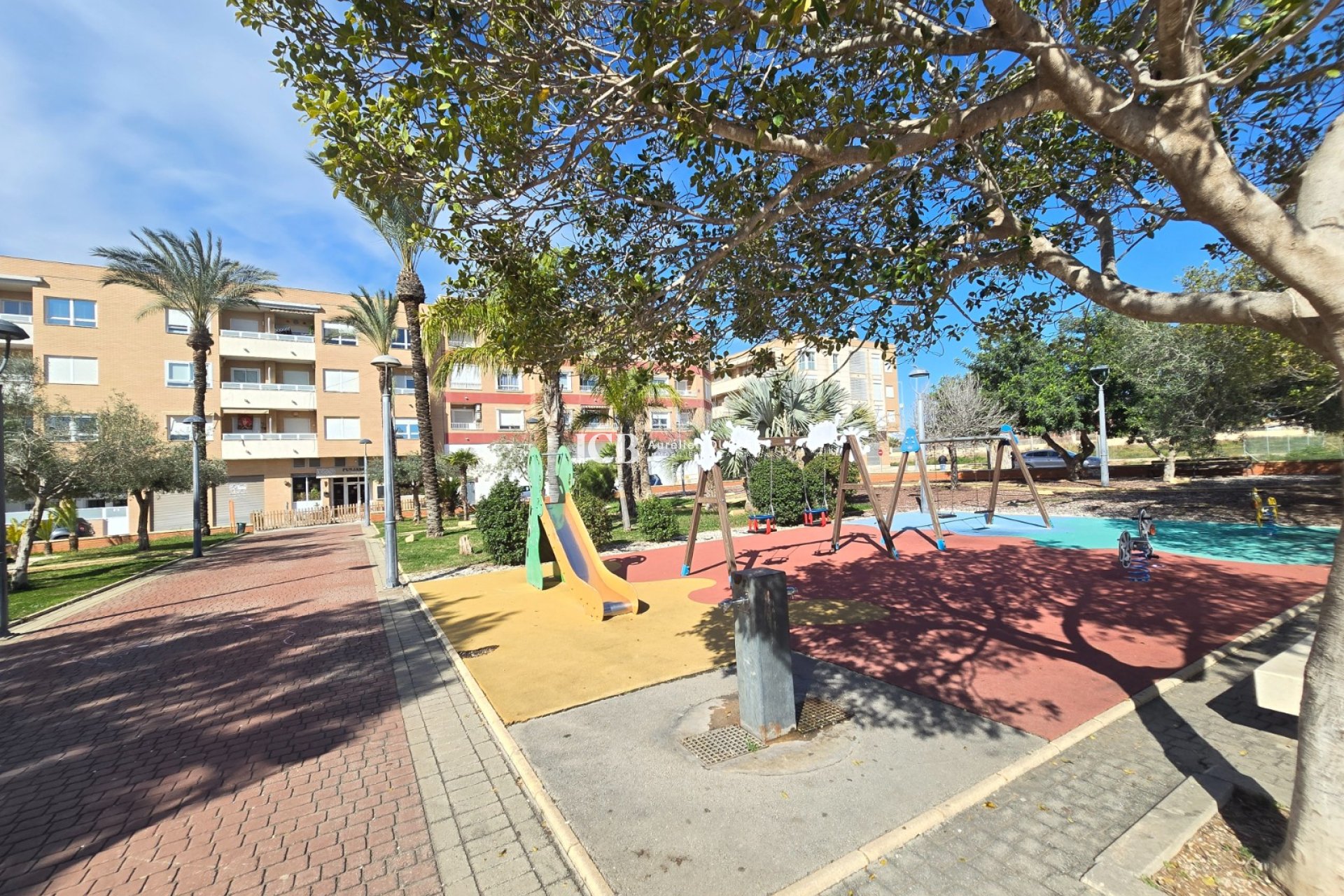 Resale - Apartment / flat -
Los Montesinos - Centro