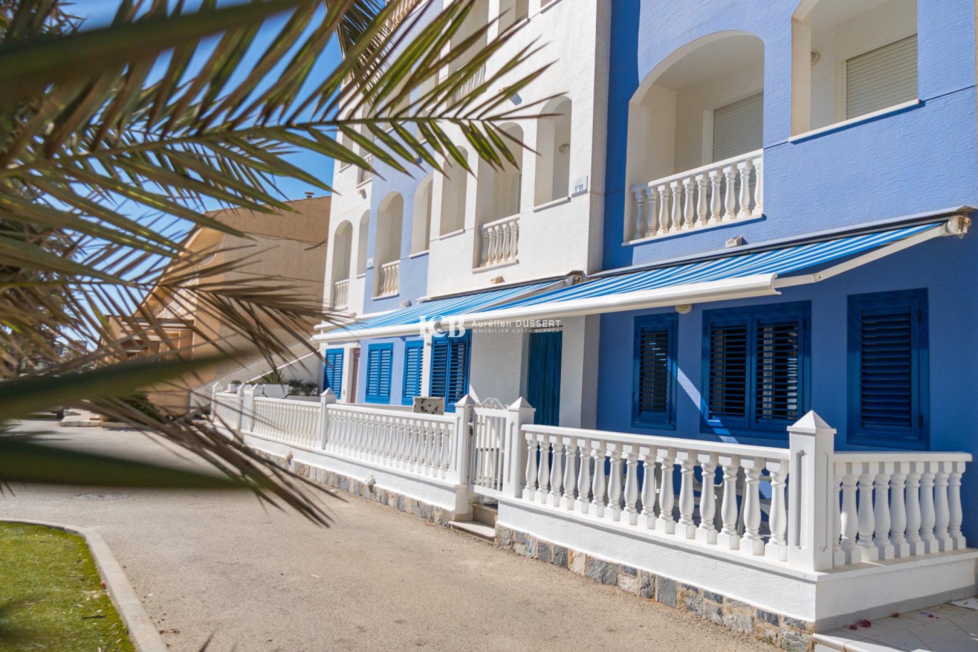 Resale - Apartment / flat -
Mil Palmeras - Beach