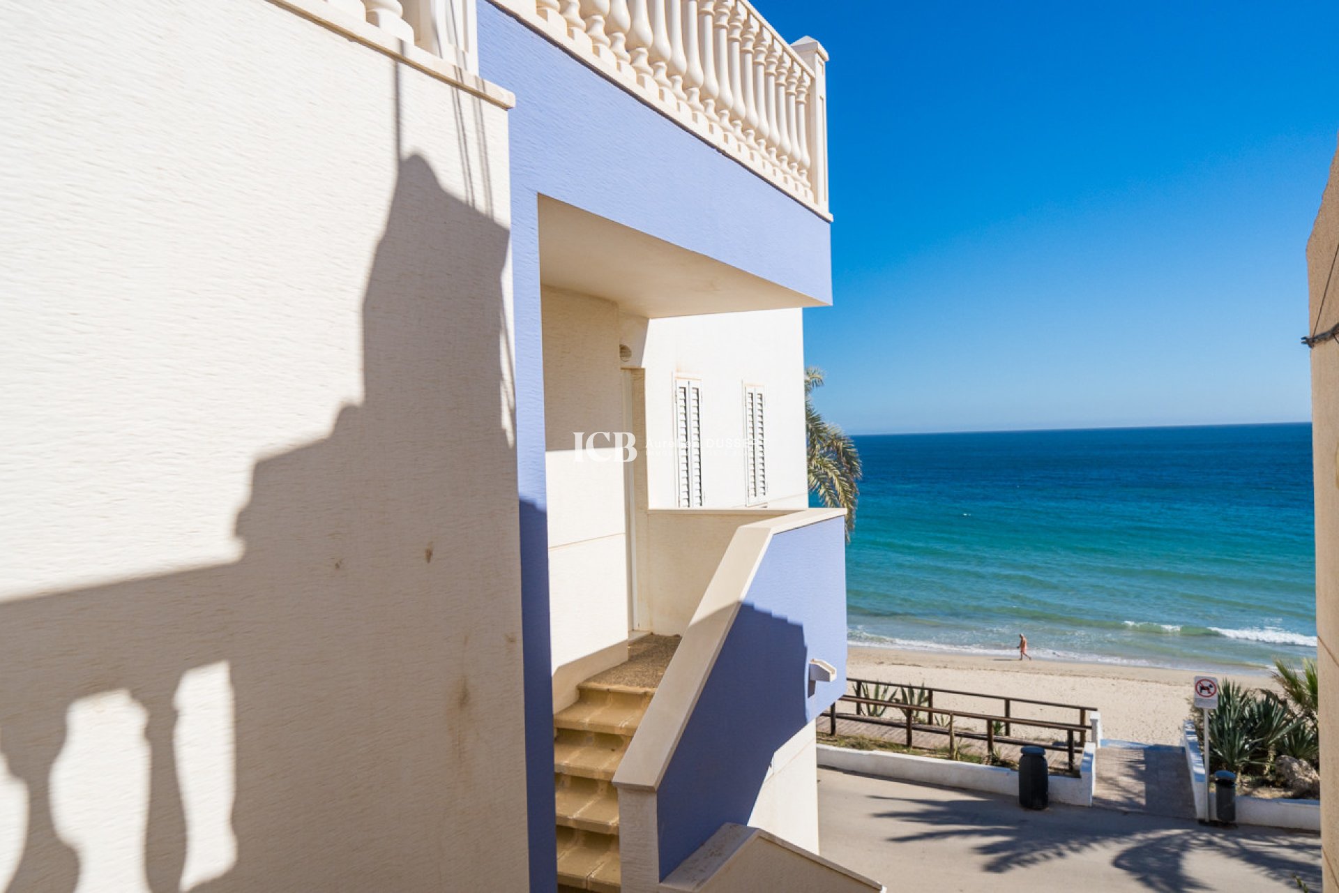 Resale - Apartment / flat -
Mil Palmeras - Beach