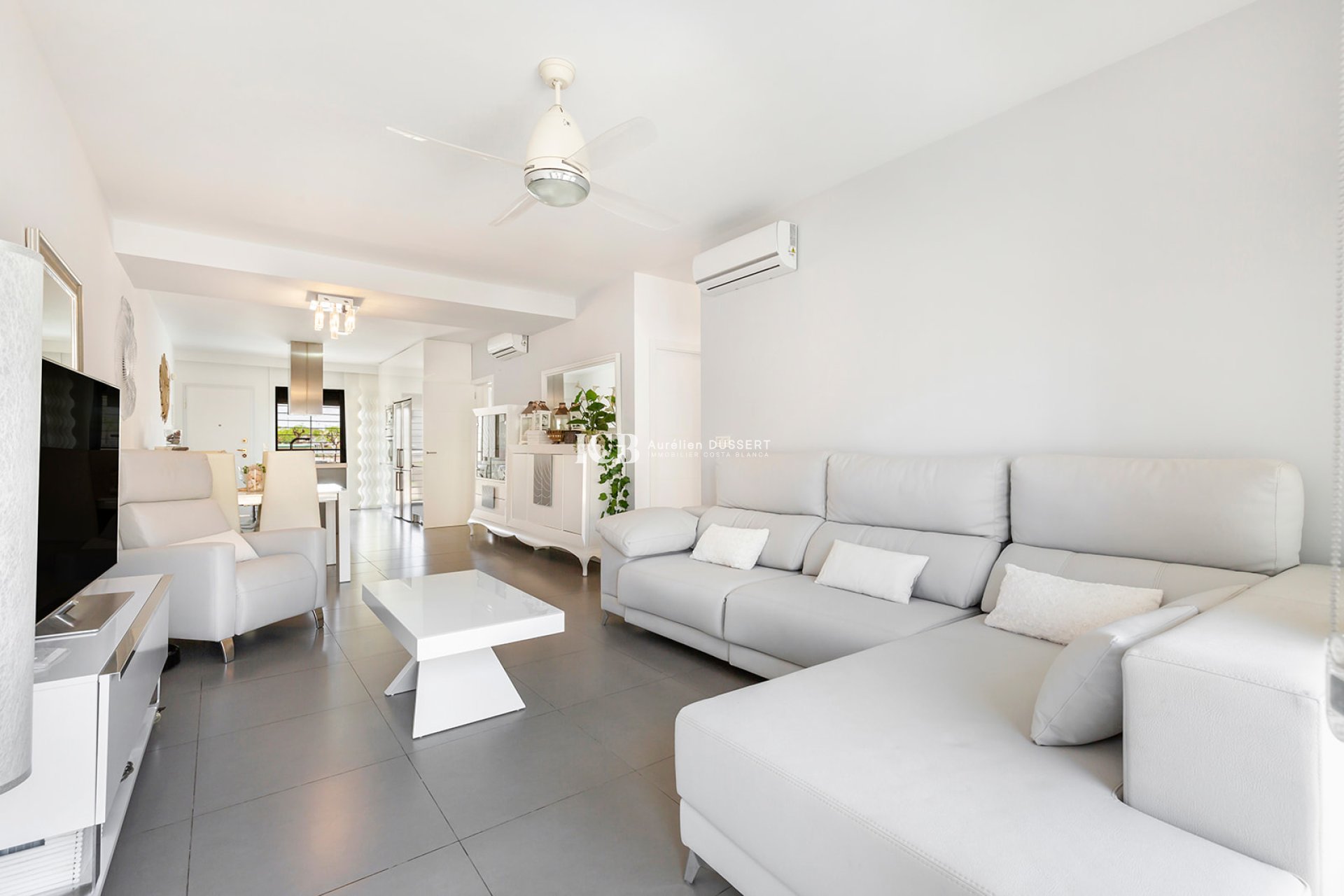 Resale - Apartment / flat -
Mil Palmeras