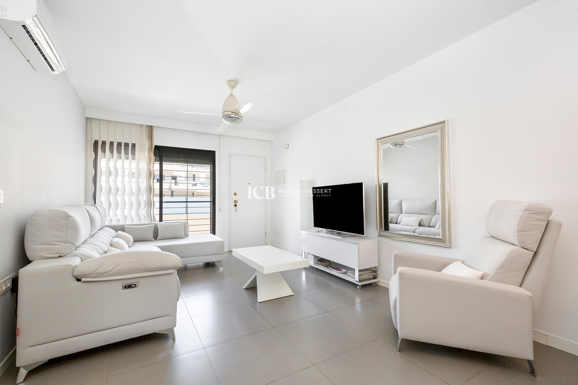 Resale - Apartment / flat -
Mil Palmeras