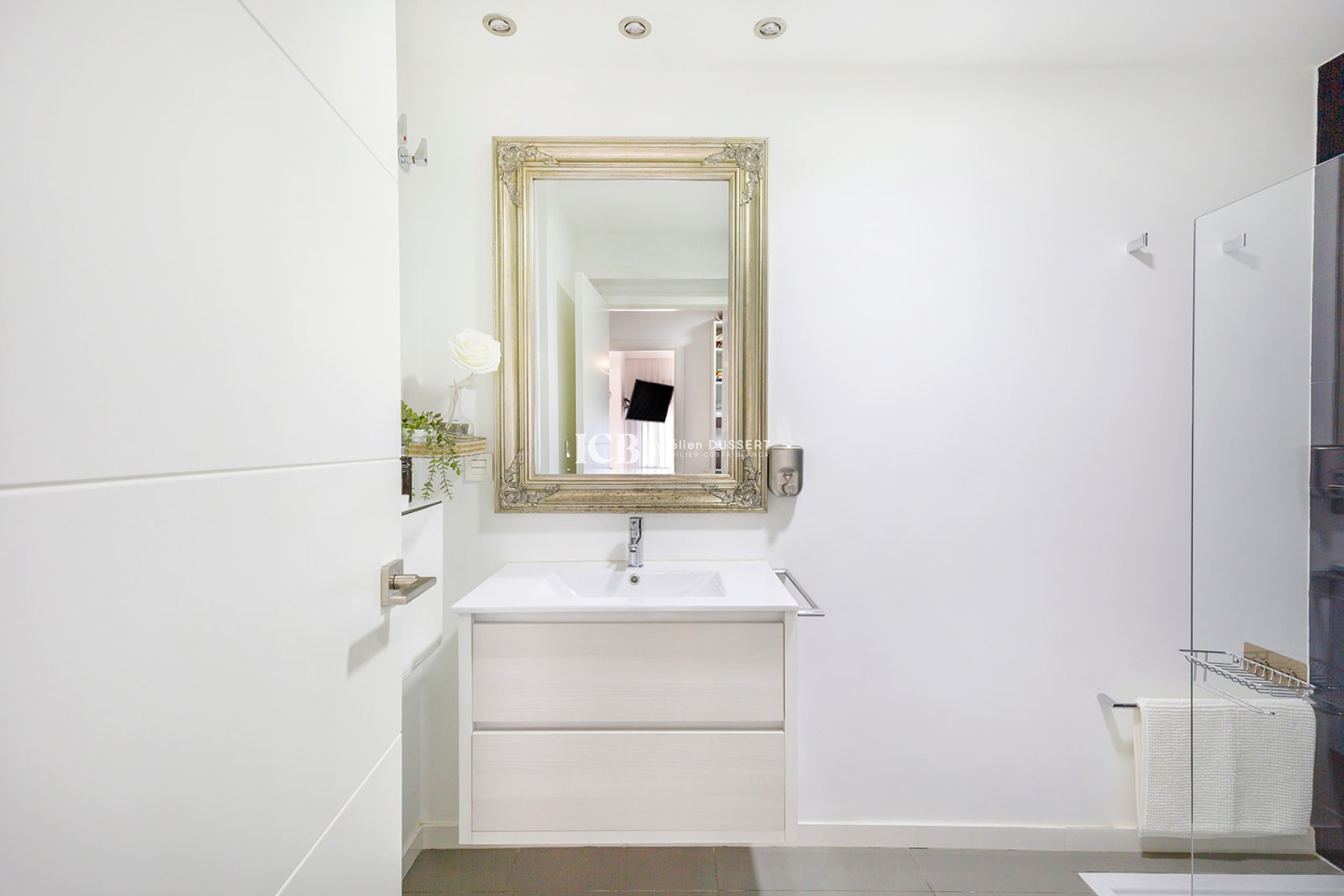 Resale - Apartment / flat -
Mil Palmeras