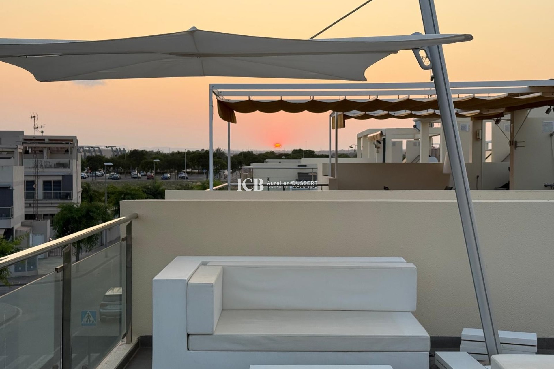 Resale - Apartment / flat -
Mil Palmeras