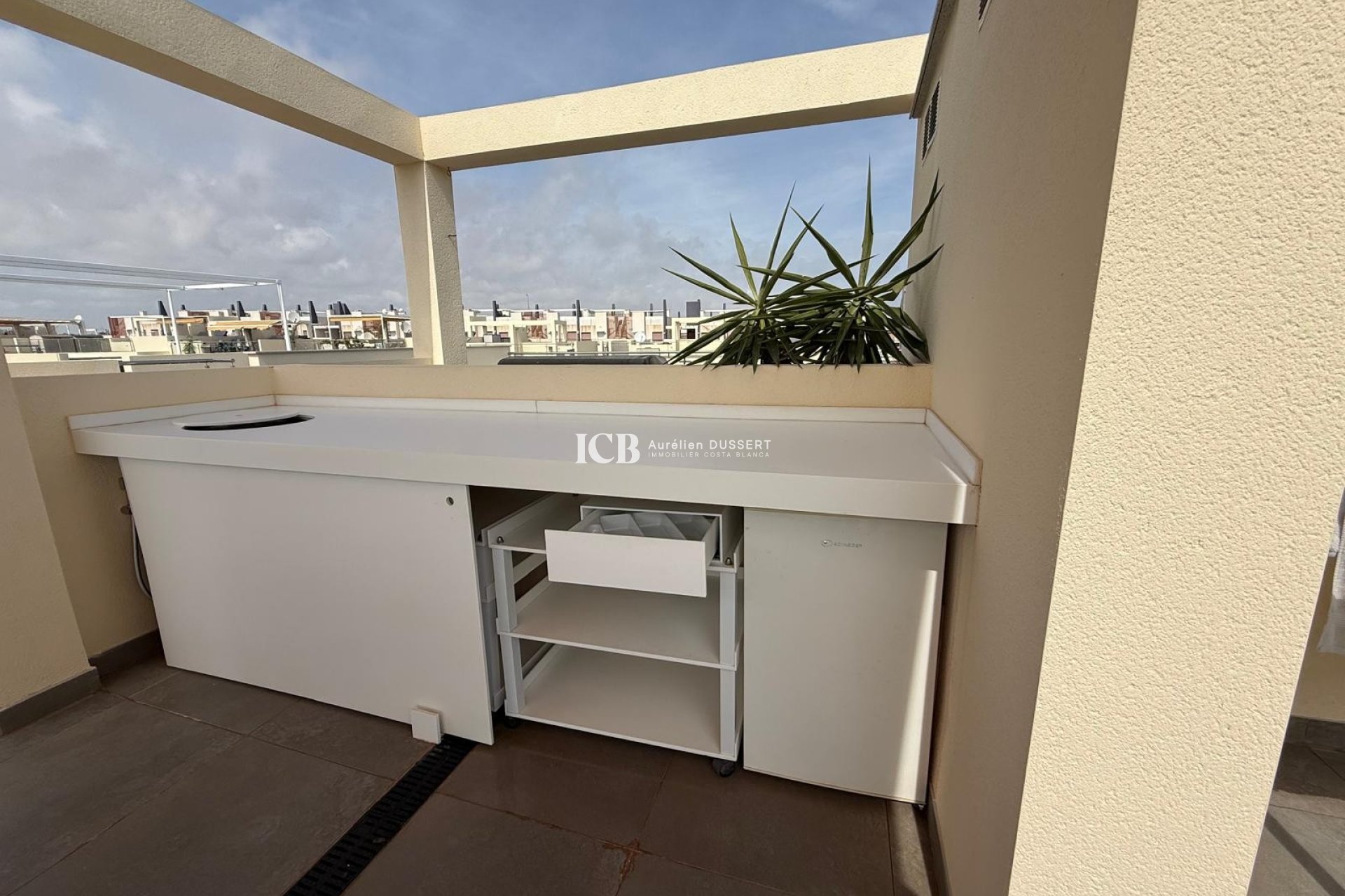 Resale - Apartment / flat -
Mil Palmeras