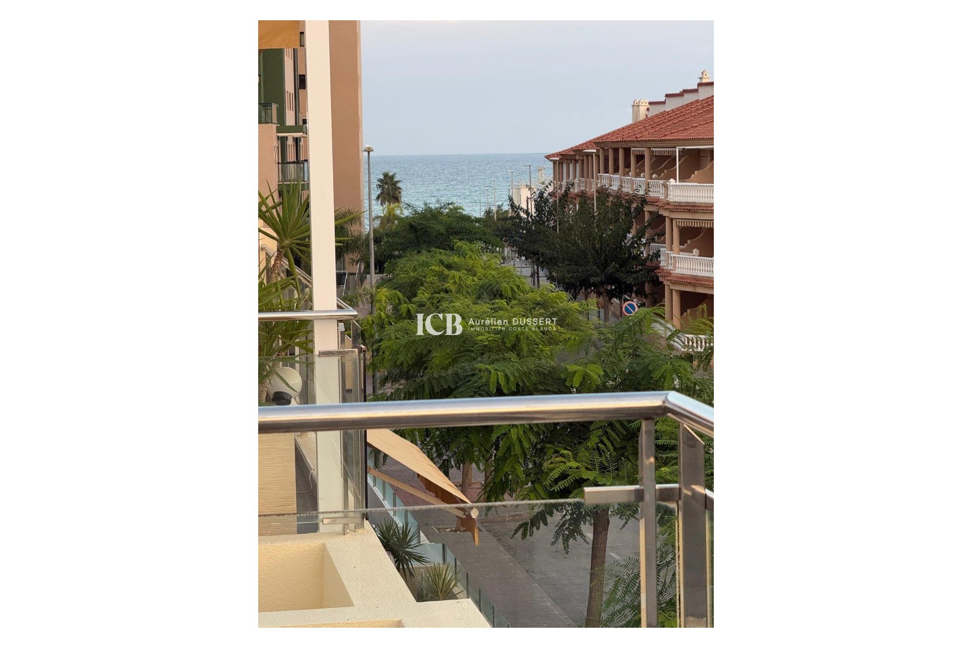 Resale - Apartment / flat -
Mil Palmeras
