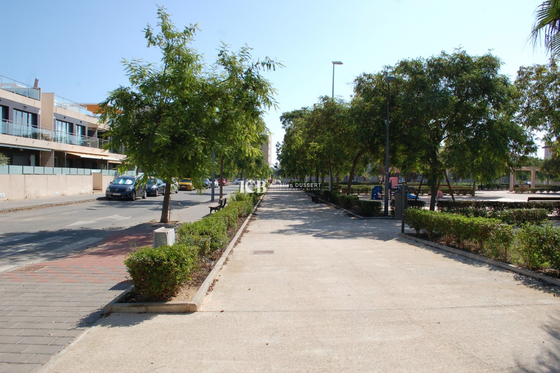Resale - Apartment / flat -
Mil Palmeras