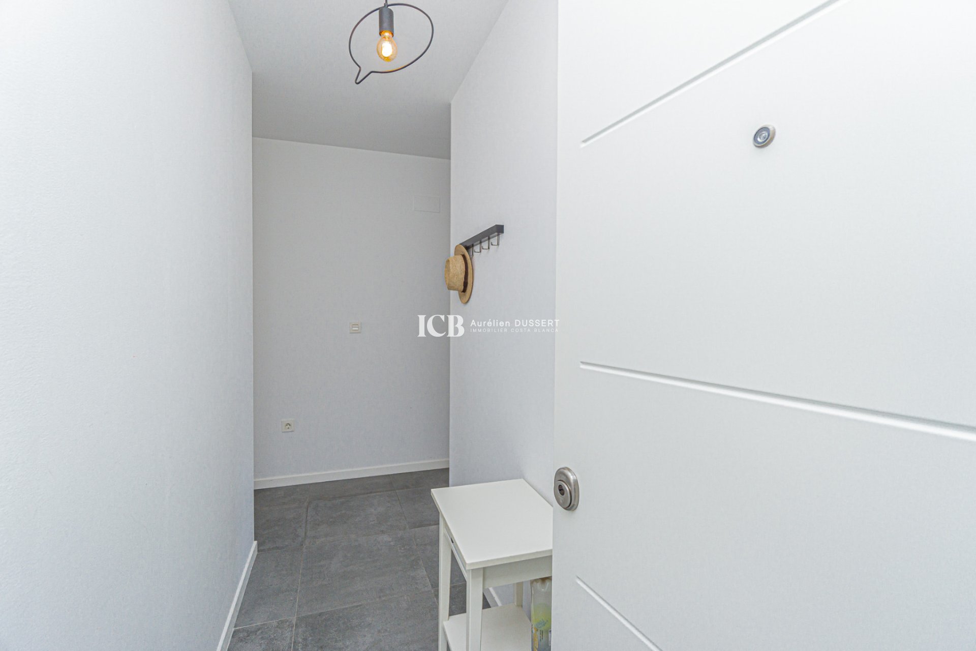 Resale - Apartment / flat -
Orihuela Costa - Campoamor beach