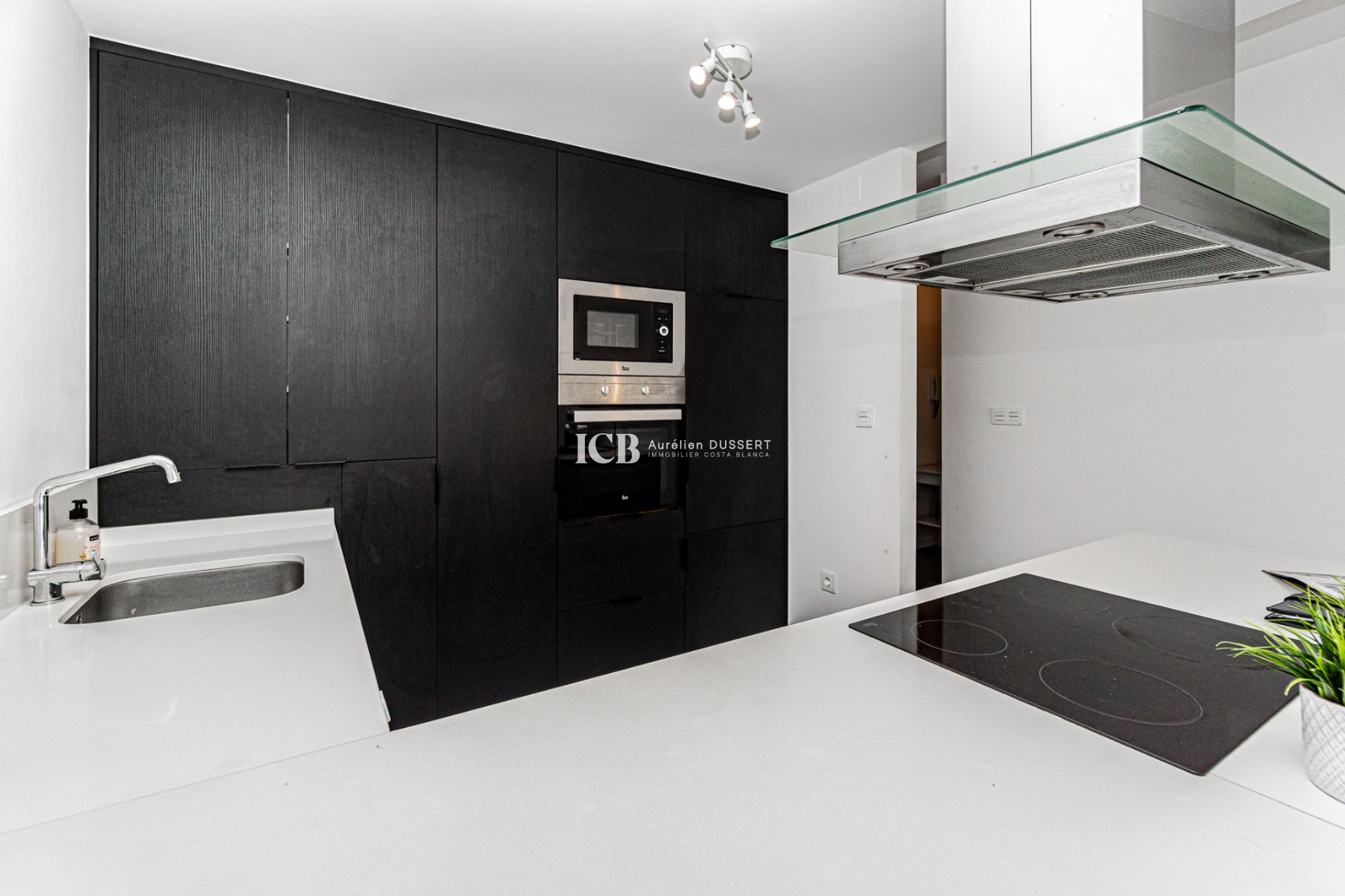 Resale - Apartment / flat -
Orihuela Costa - Campoamor beach