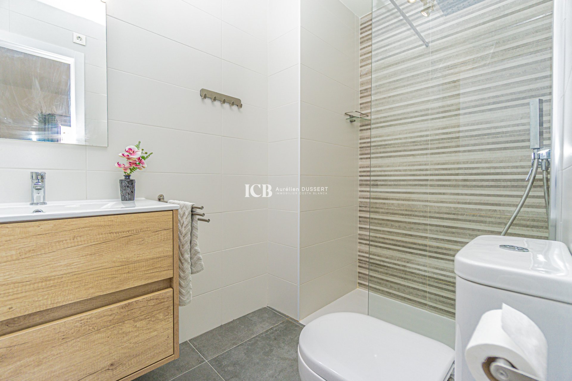 Resale - Apartment / flat -
Orihuela Costa - Campoamor beach