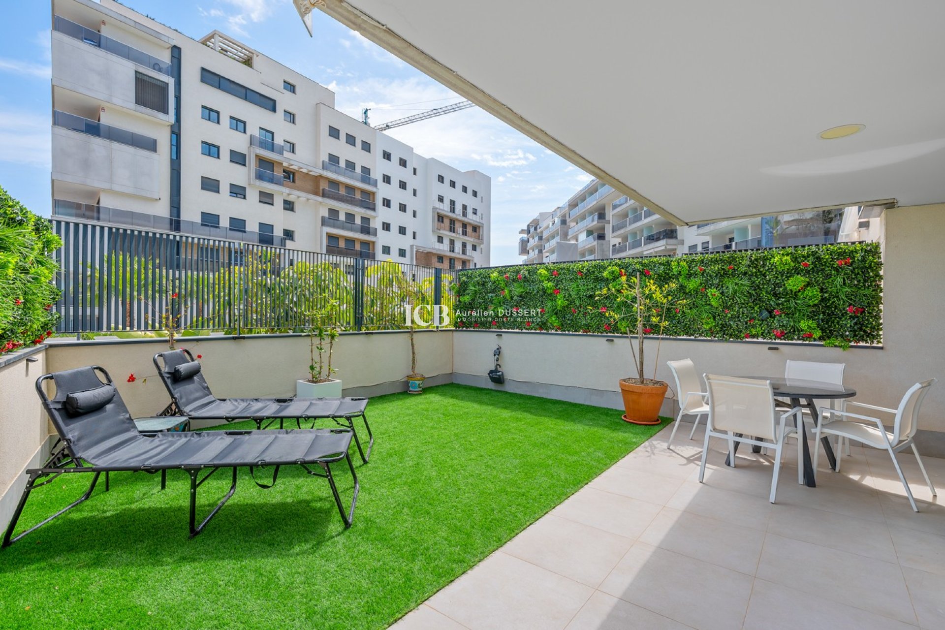 Resale - Apartment / flat -
Orihuela Costa - Campoamor