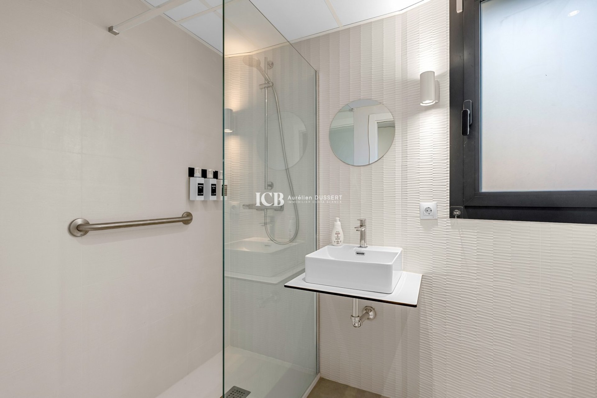 Resale - Apartment / flat -
Orihuela Costa - Campoamor