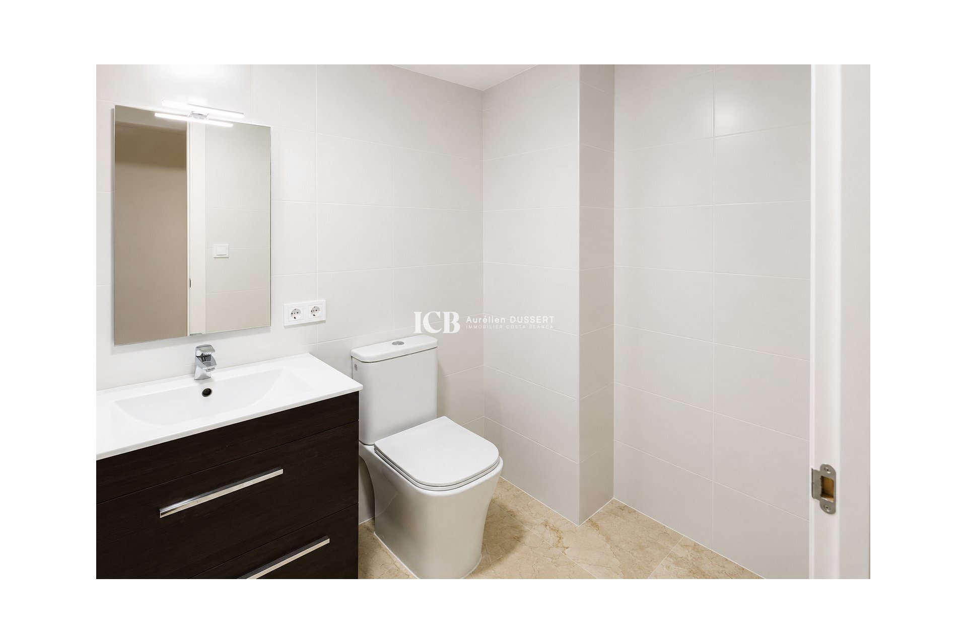 Resale - Apartment / flat -
Orihuela Costa - Campoamor