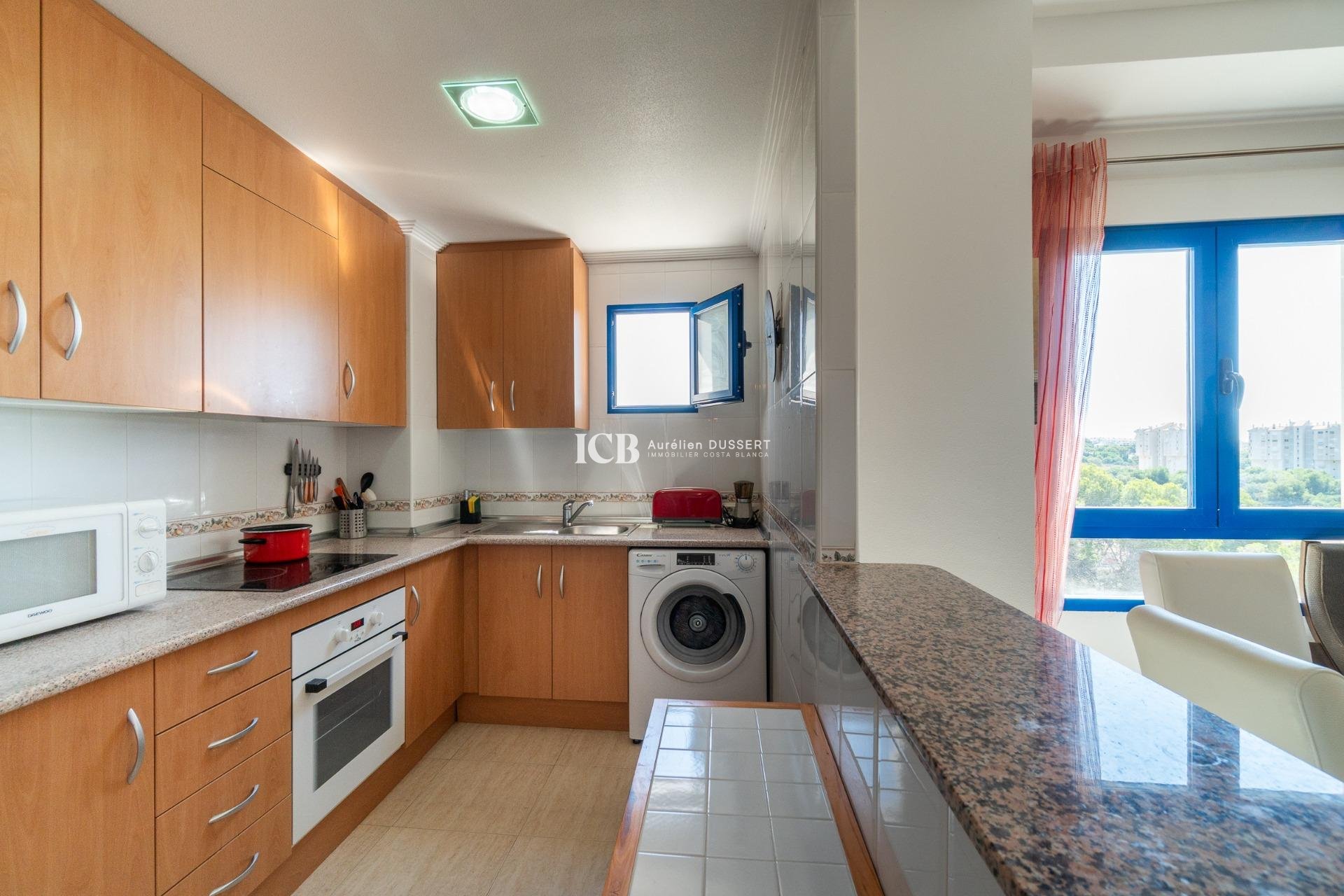 Resale - Apartment / flat -
Orihuela Costa - Campoamor