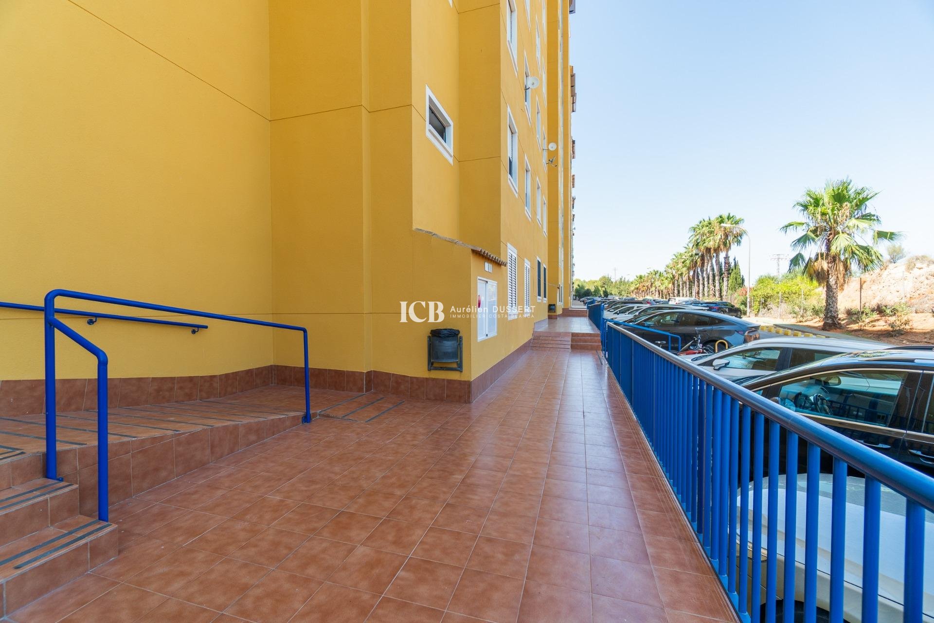 Resale - Apartment / flat -
Orihuela Costa - Campoamor
