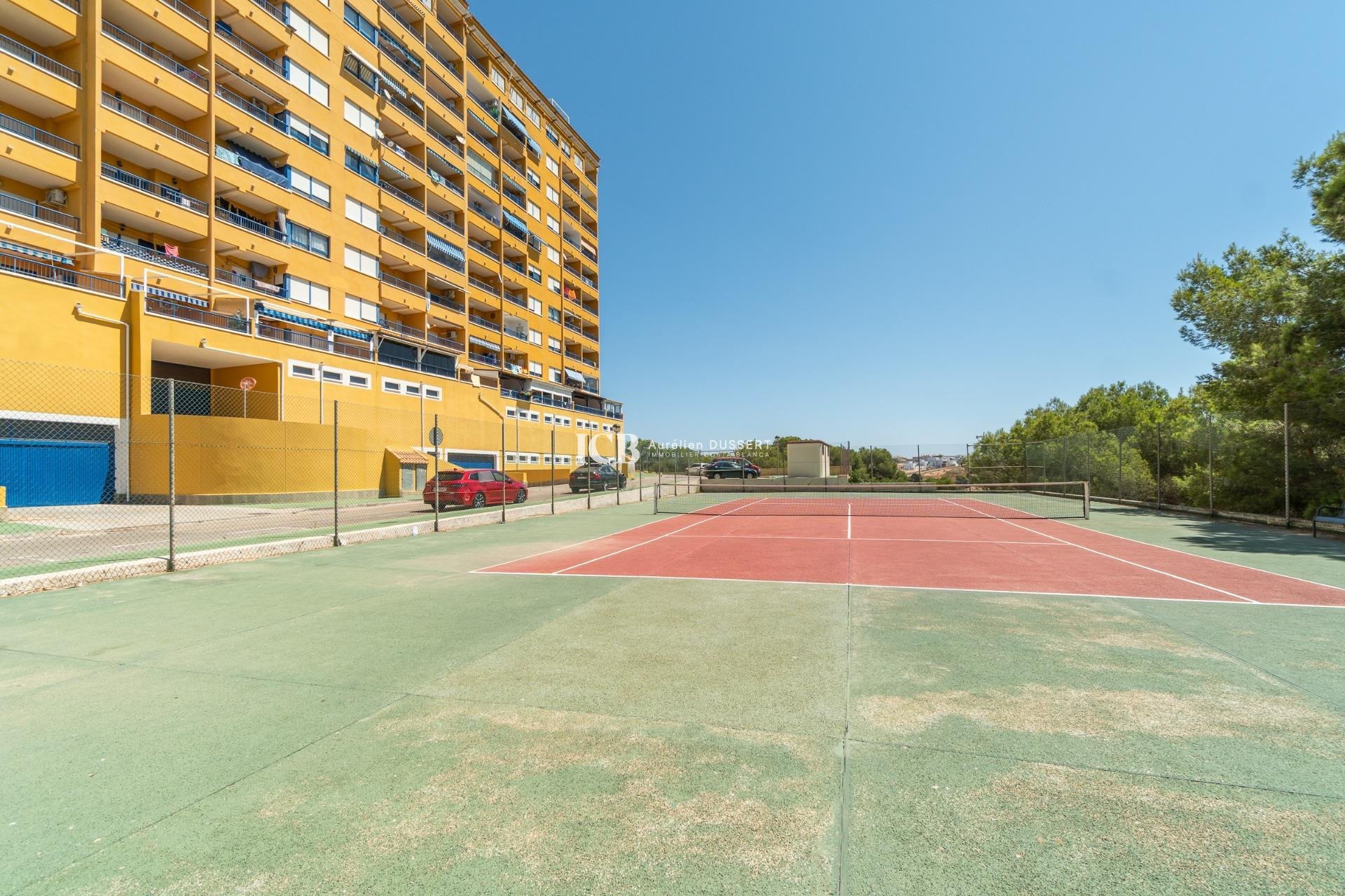 Resale - Apartment / flat -
Orihuela Costa - Campoamor