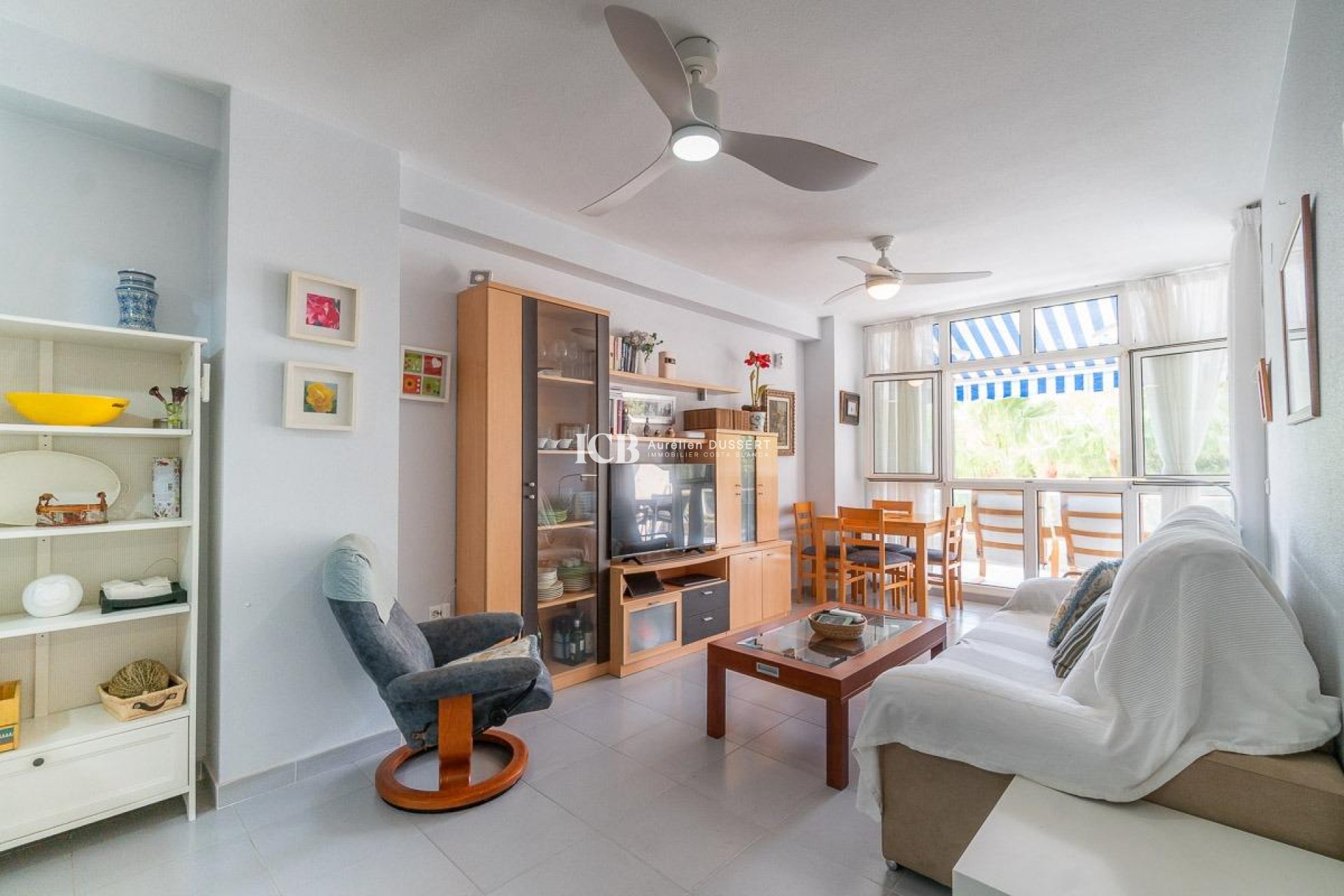 Resale - Apartment / flat -
Orihuela Costa - Campoamor