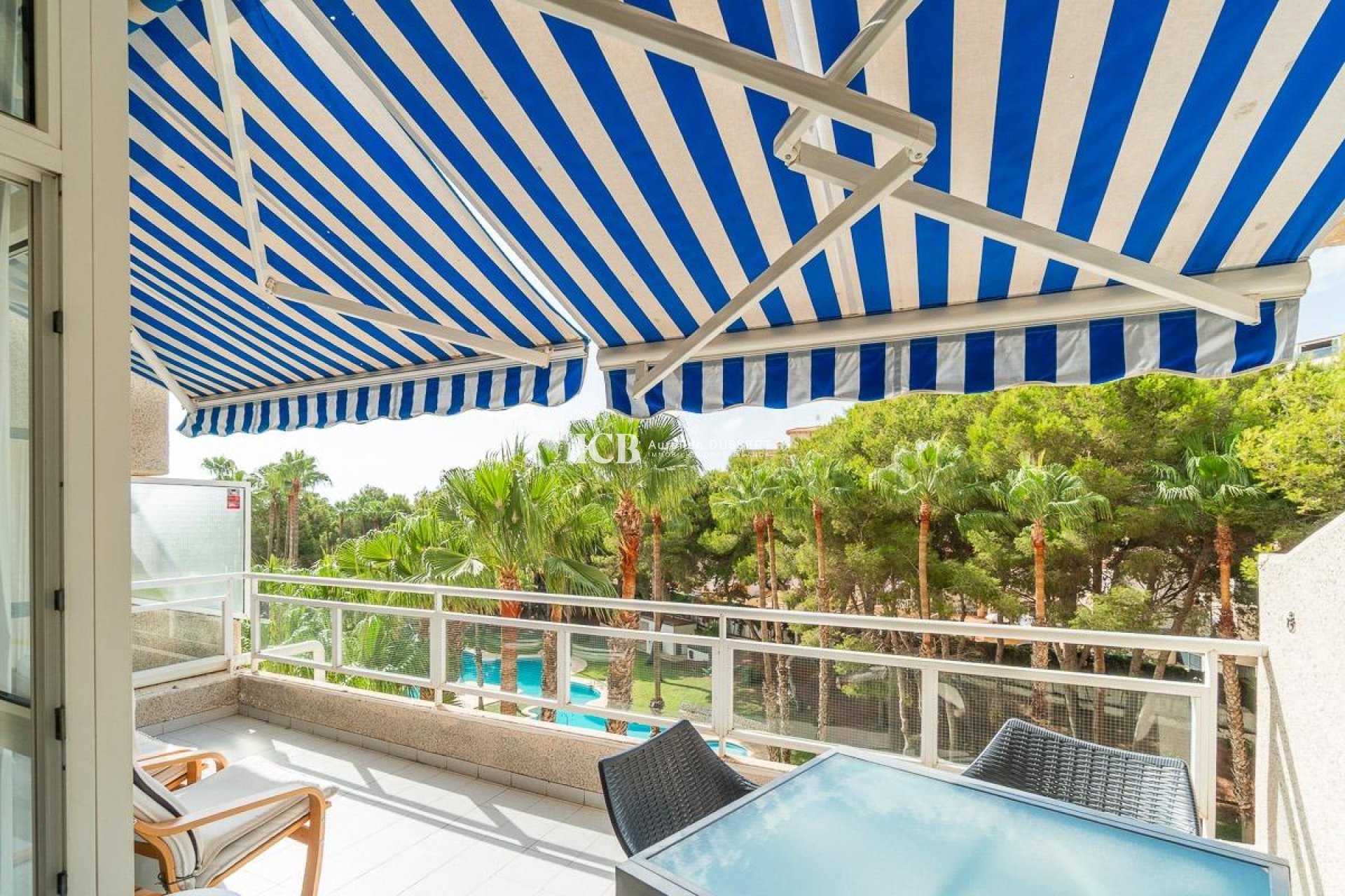 Resale - Apartment / flat -
Orihuela Costa - Campoamor