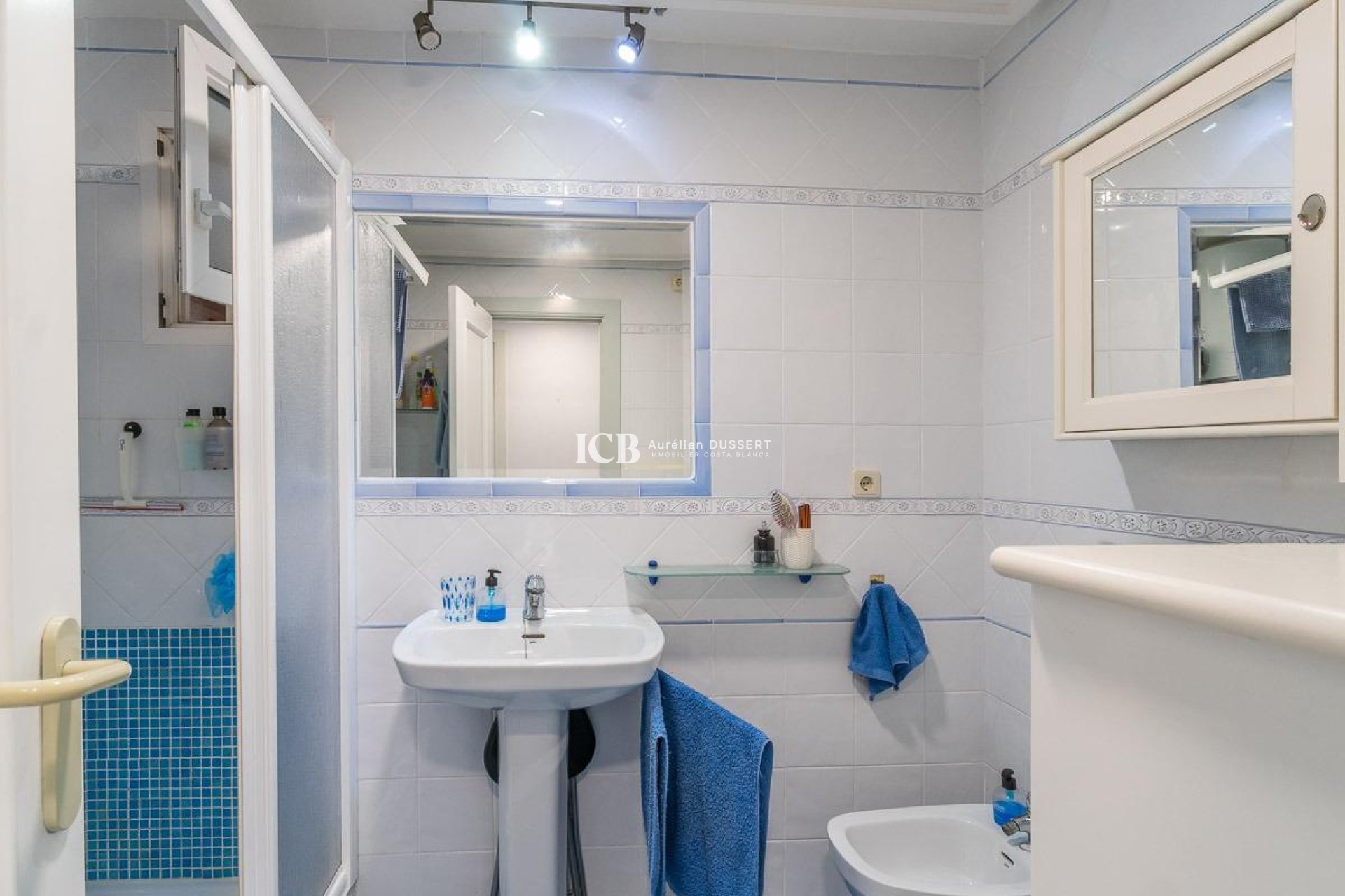 Resale - Apartment / flat -
Orihuela Costa - Campoamor