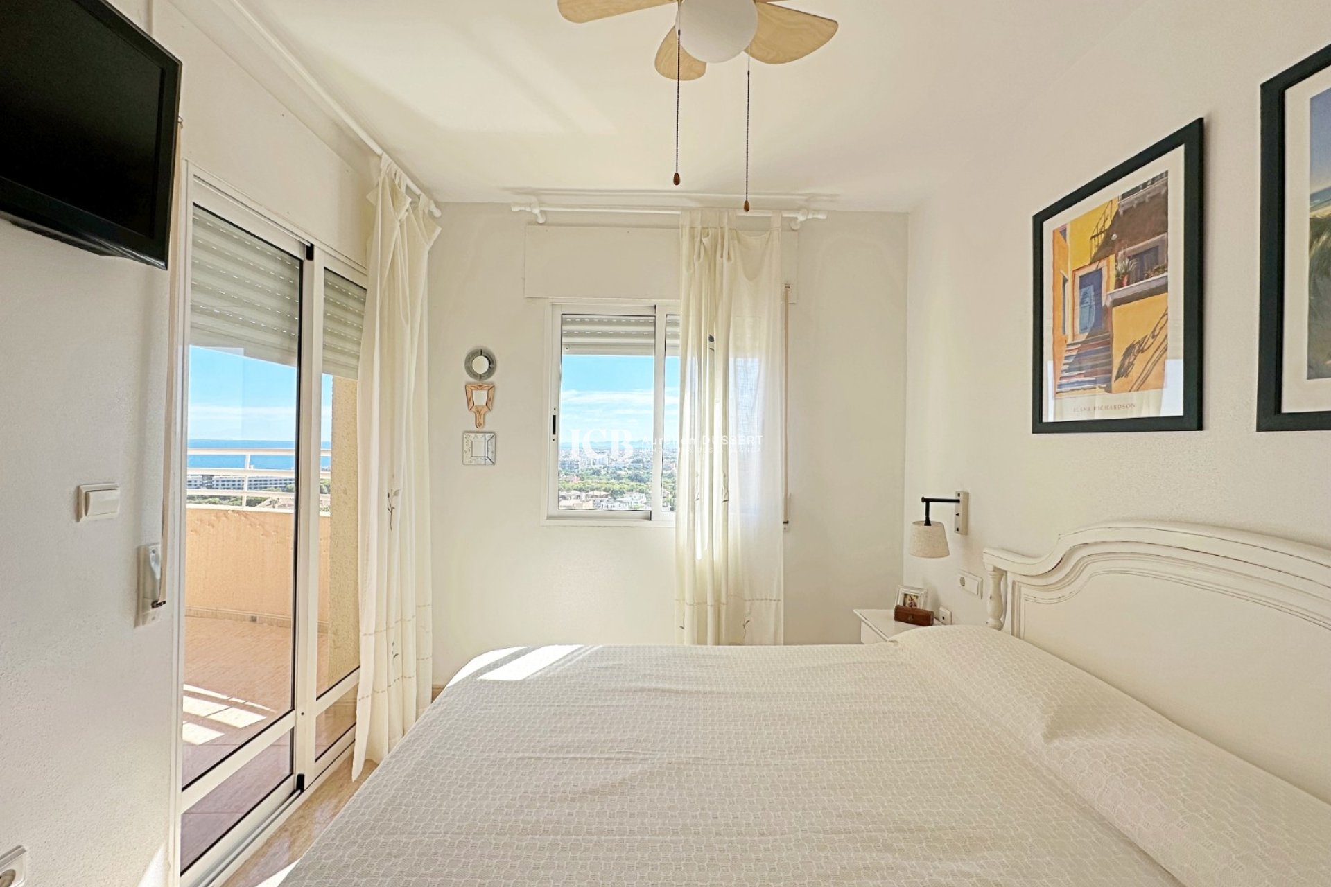 Resale - Apartment / flat -
Orihuela Costa - Campoamor