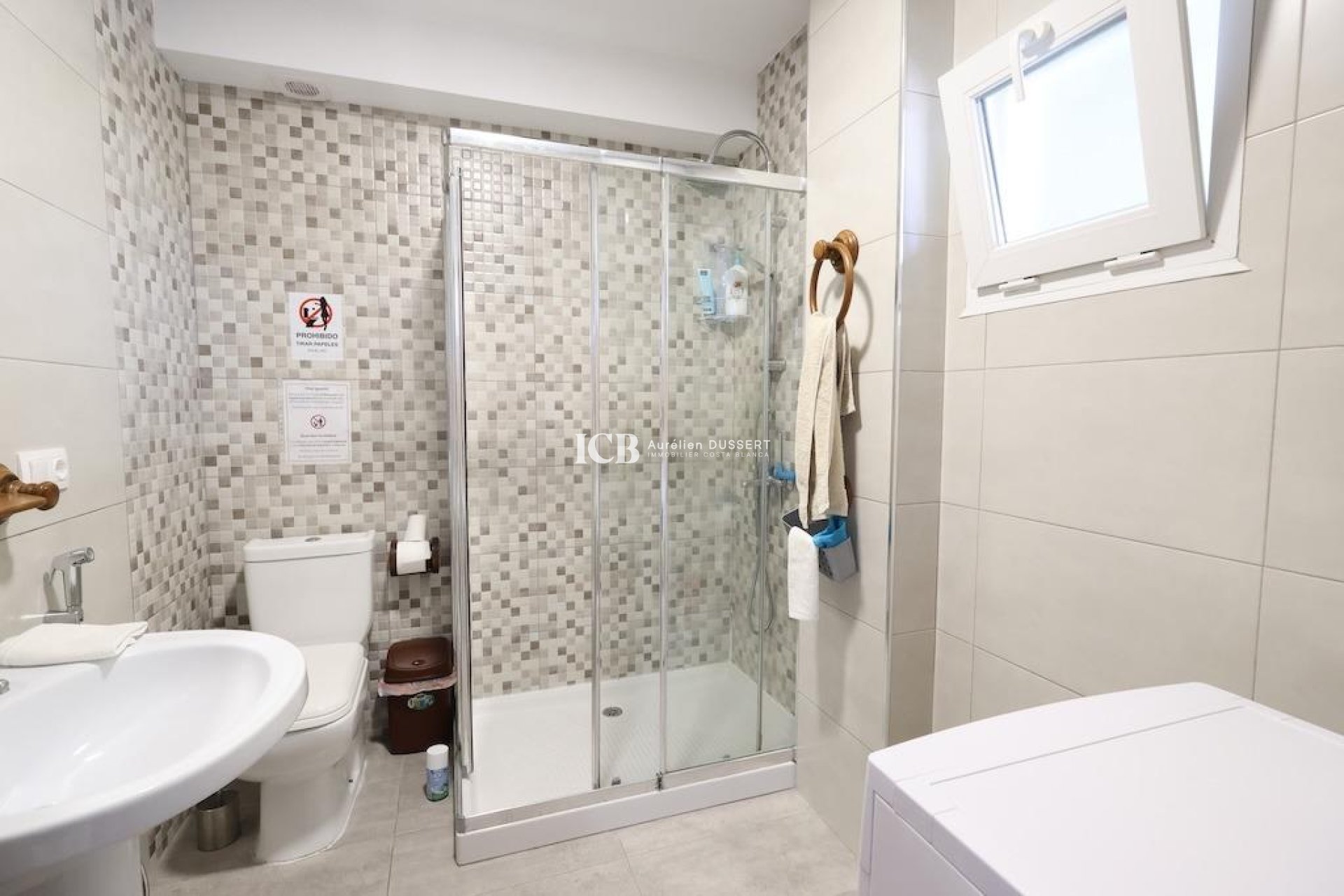 Resale - Apartment / flat -
Orihuela Costa - Campoamor