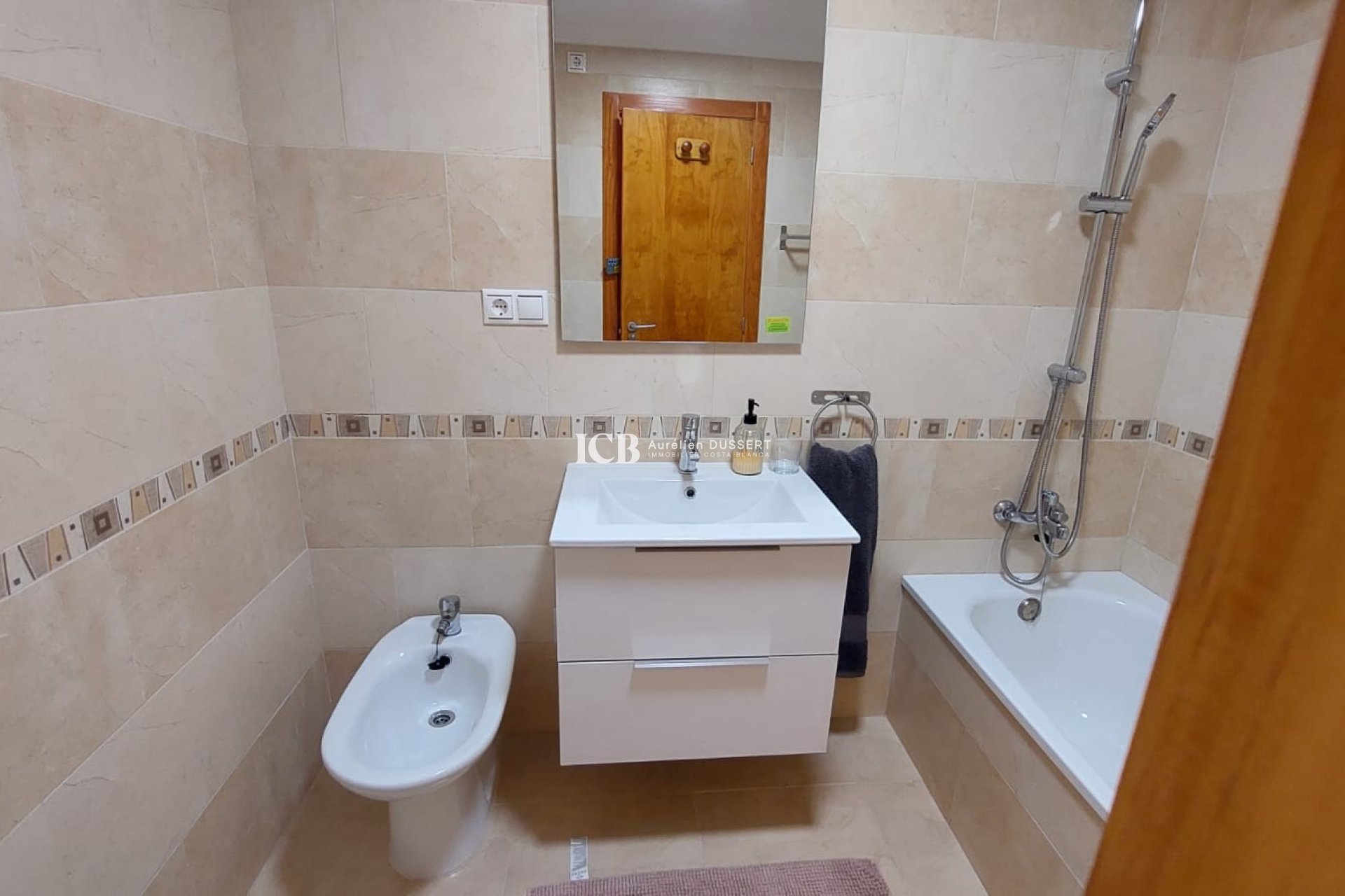 Resale - Apartment / flat -
Orihuela Costa - El Barranco