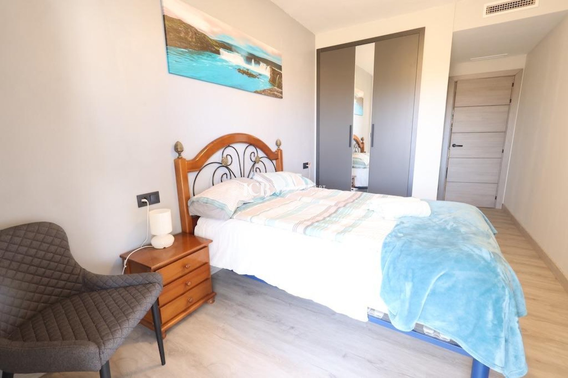 Resale - Apartment / flat -
Orihuela Costa - La Regia