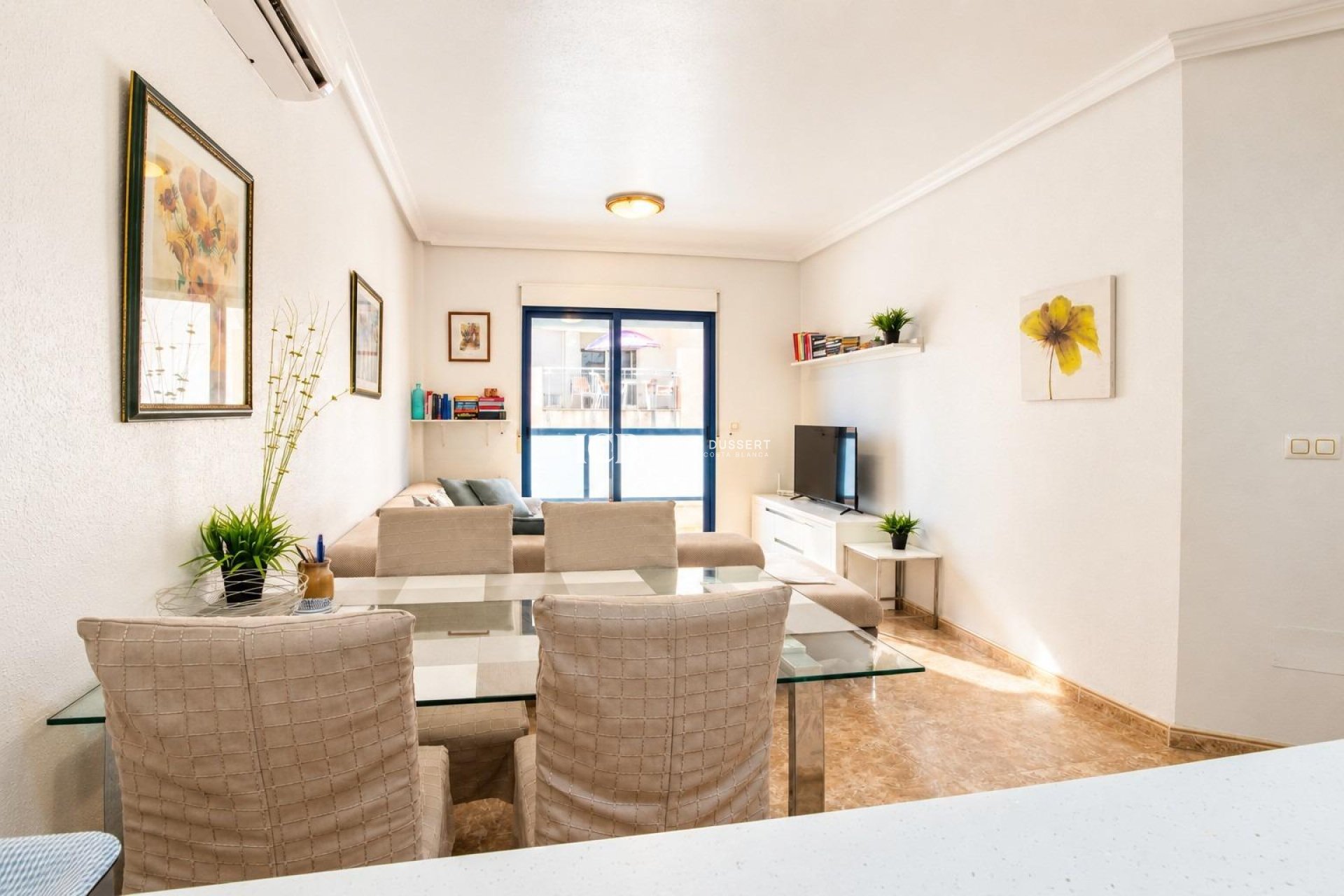 Resale - Apartment / flat -
Orihuela Costa - La Regia
