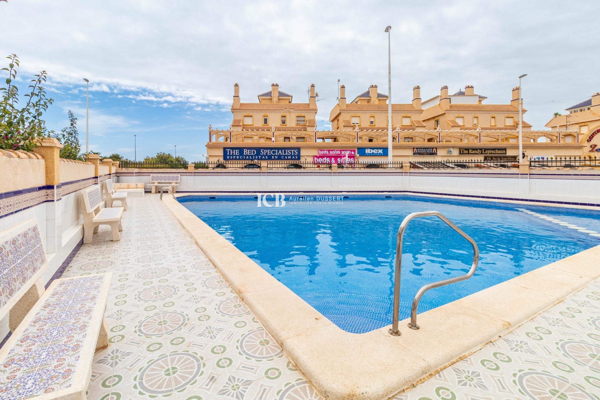 Resale - Apartment / flat -
Orihuela Costa - La Zenia