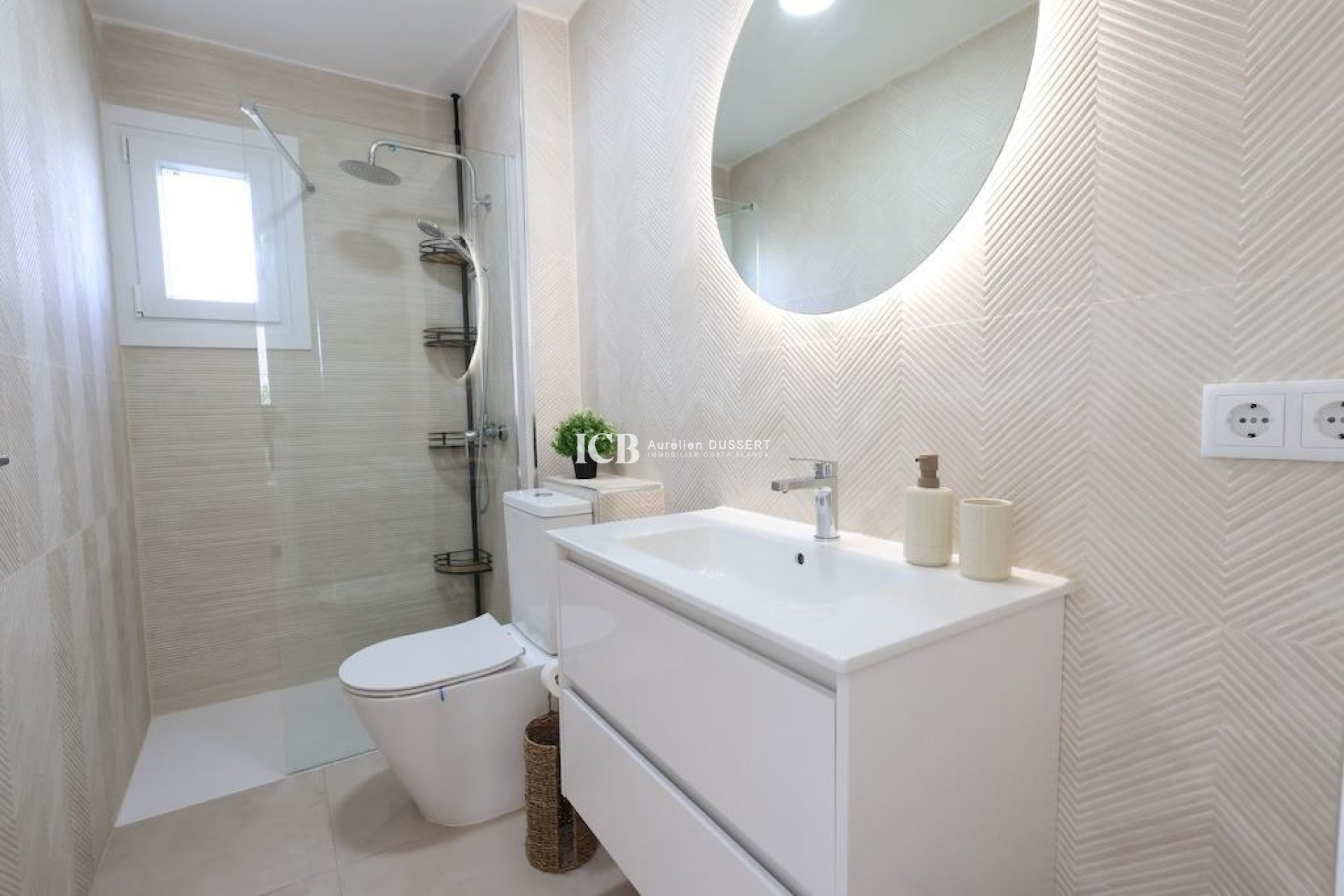 Resale - Apartment / flat -
Orihuela Costa - La Zenia