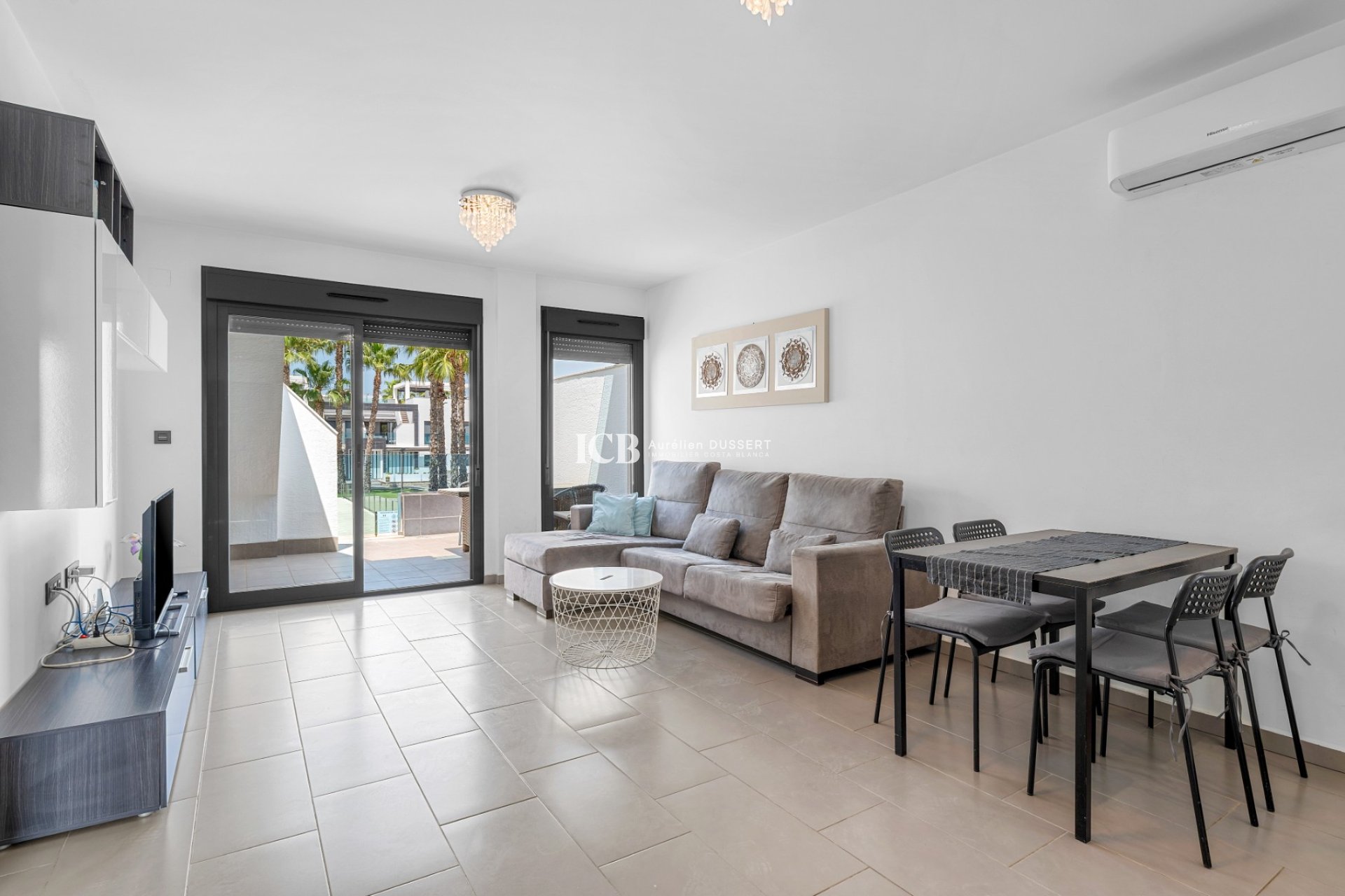 Resale - Apartment / flat -
Orihuela Costa - La Zenia