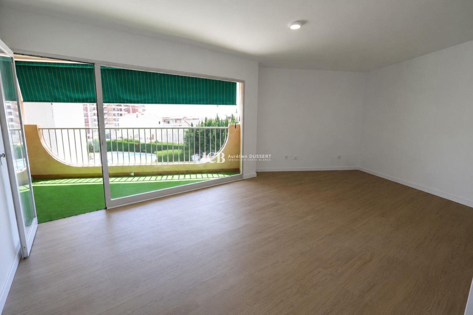 Resale - Apartment / flat -
Orihuela Costa - La Zenia