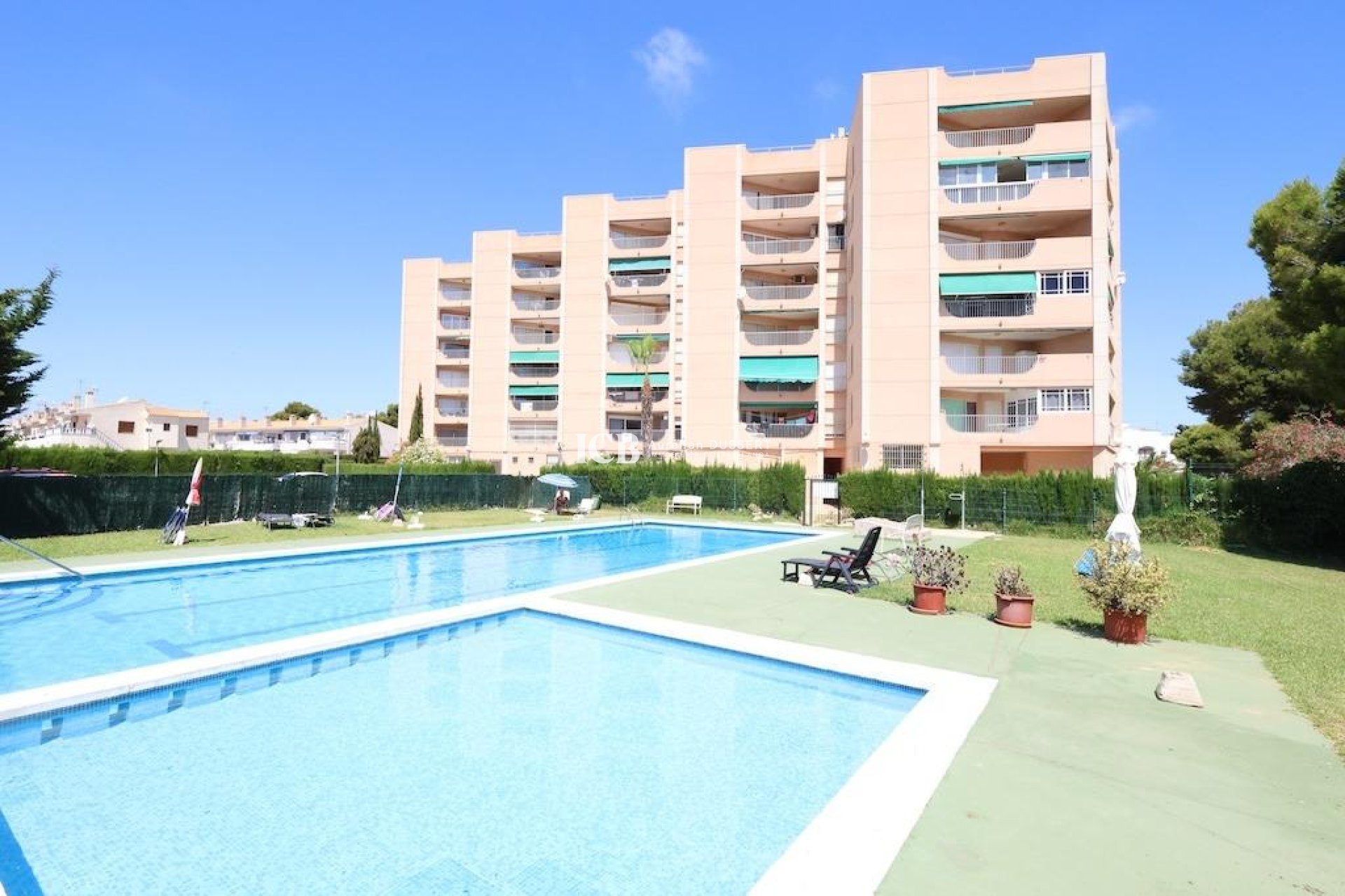 Resale - Apartment / flat -
Orihuela Costa - La Zenia