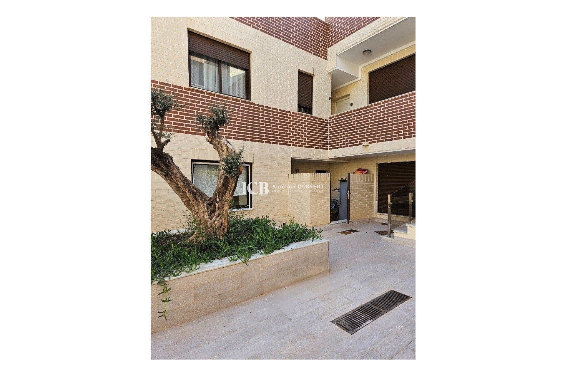 Resale - Apartment / flat -
Orihuela Costa - Lomas de Cabo Roig