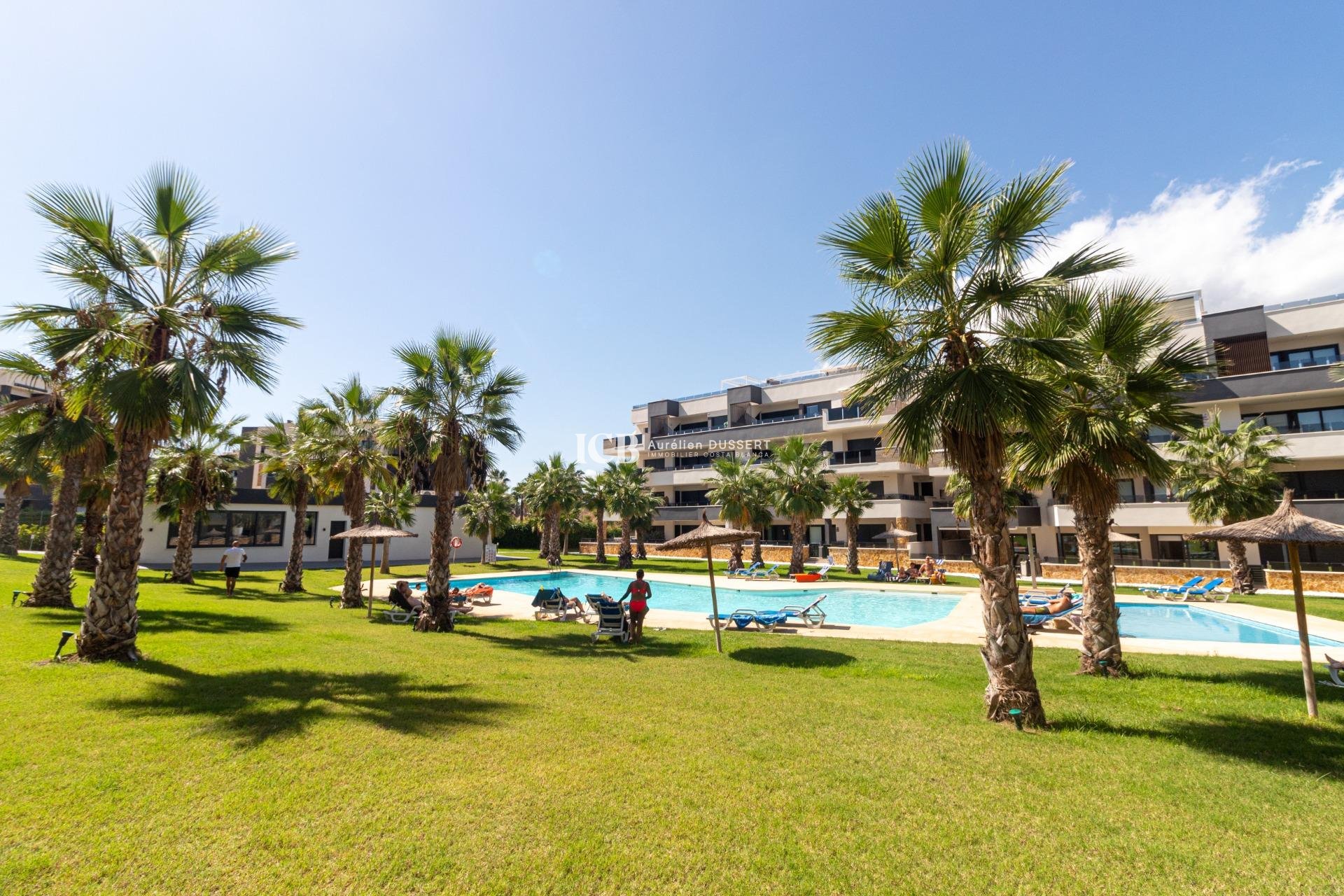 Resale - Apartment / flat -
Orihuela Costa - Los Almendros-La Florida
