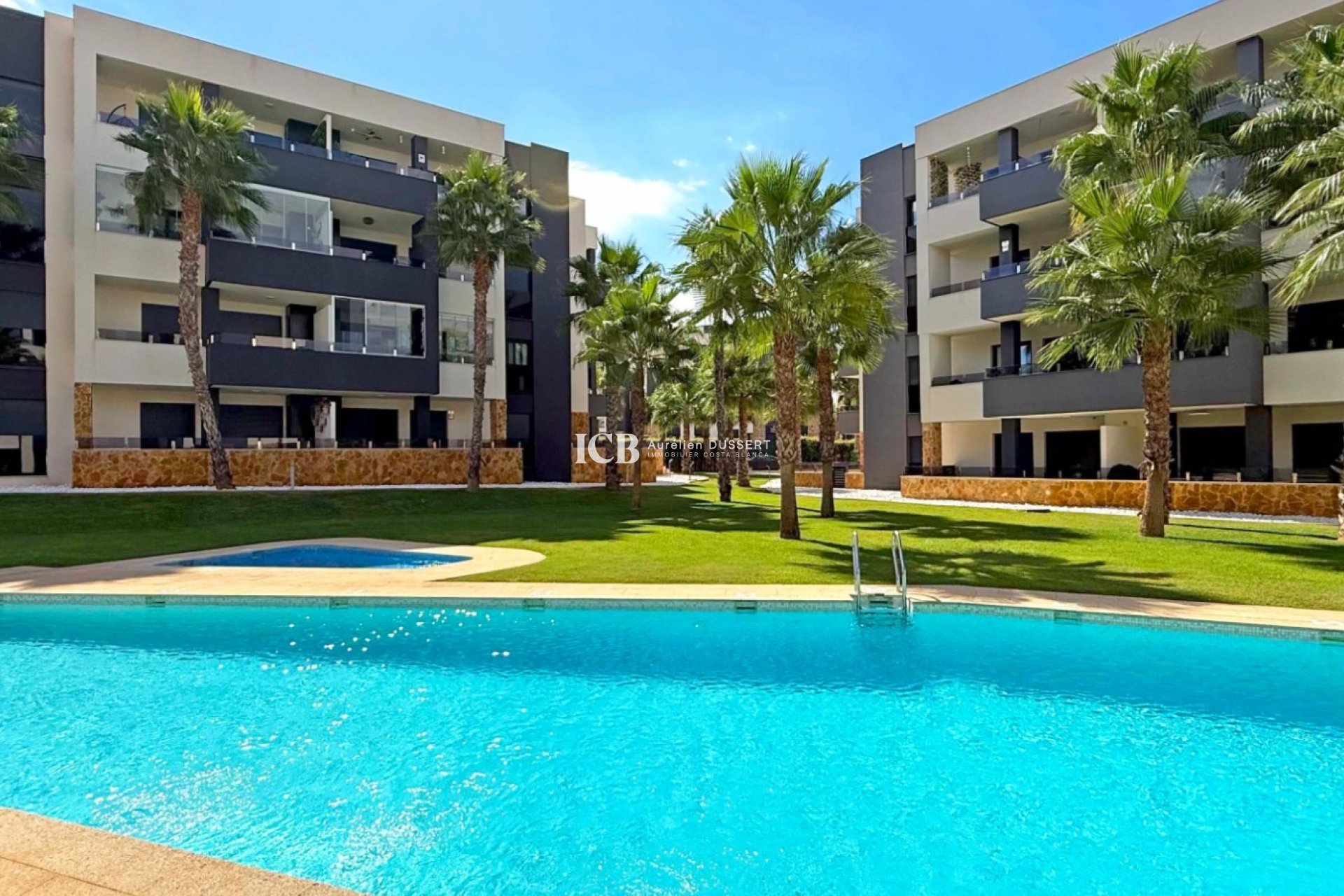 Resale - Apartment / flat -
Orihuela Costa - Los Almendros-La Florida